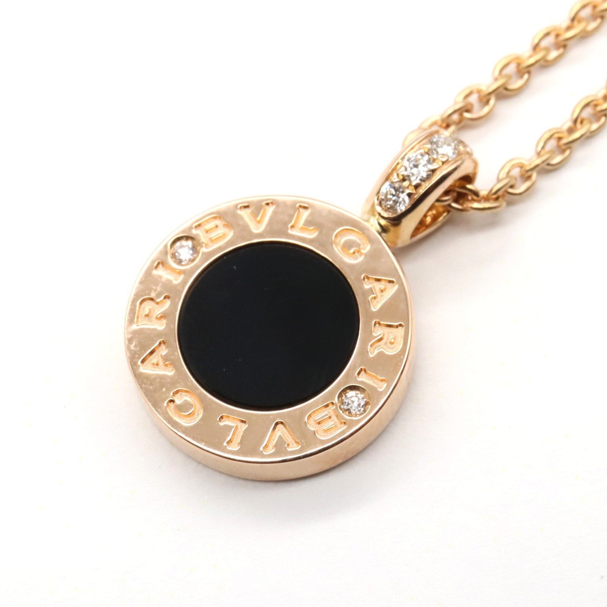 Pendant Necklace 18K Rose Gold with Diamond and Onyx and Mother of Pearl
