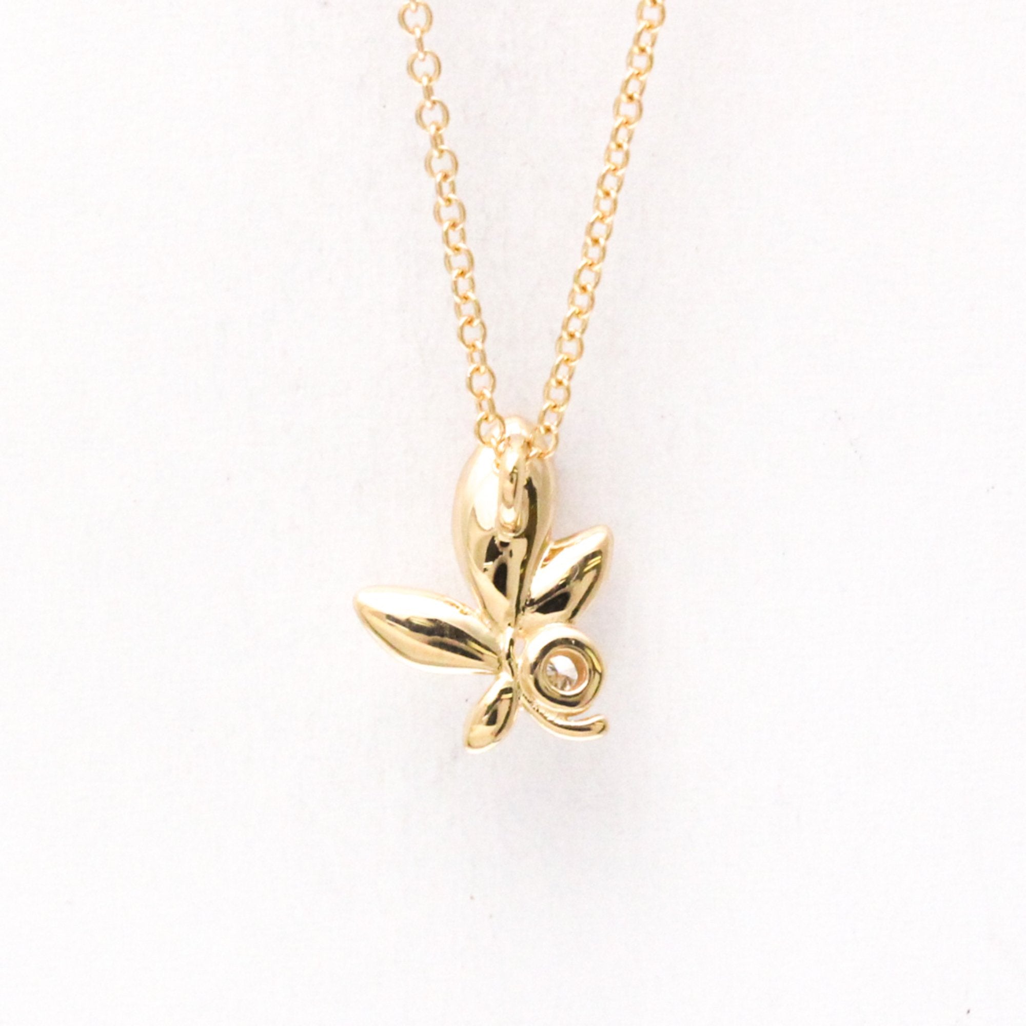 Olive Leaf Pendant Necklace 18K Rose Gold with Diamond