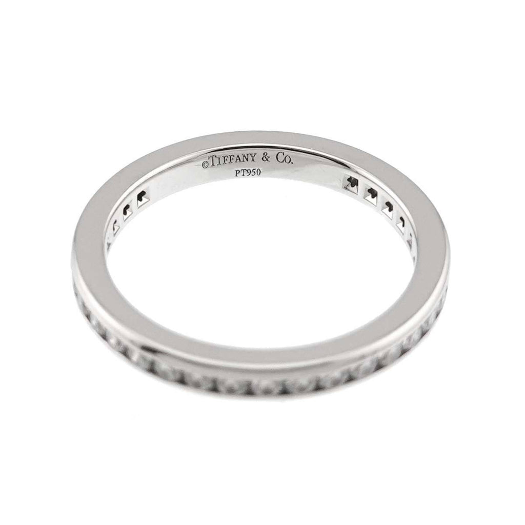 Full Circle Ring Platinum with Diamonds