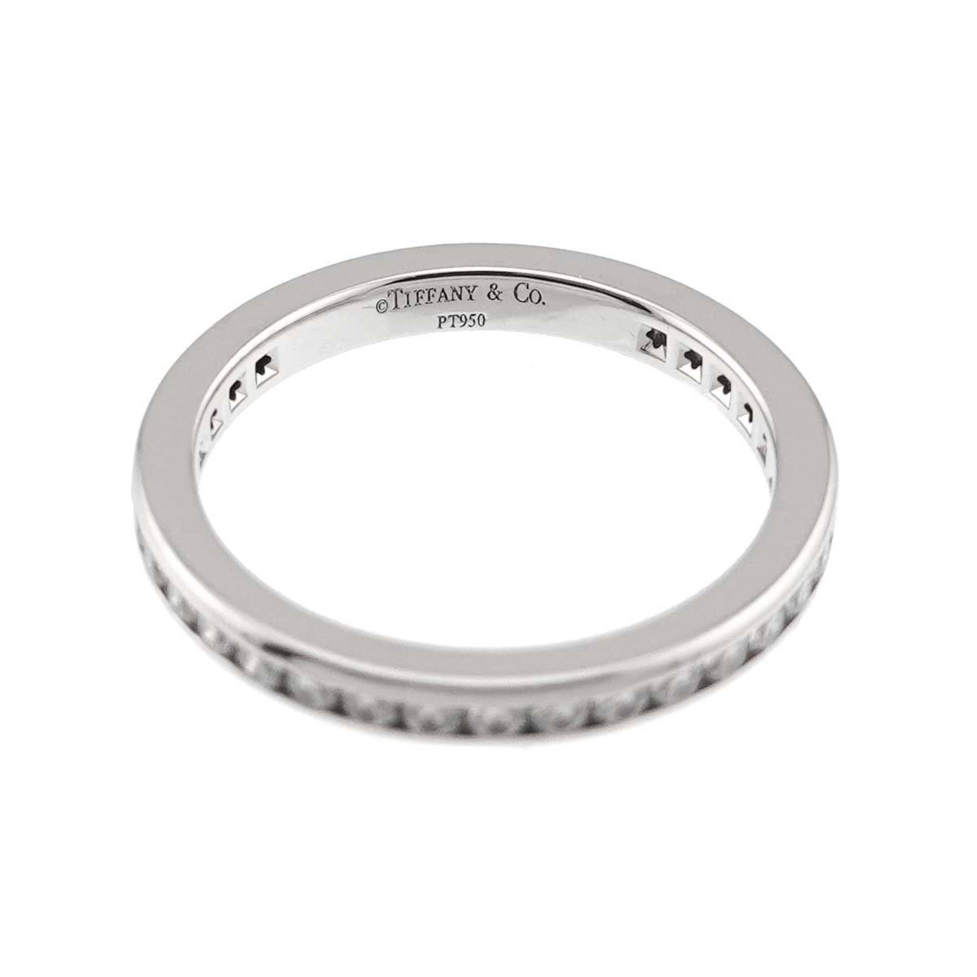 Full Circle Ring Platinum with Diamonds
