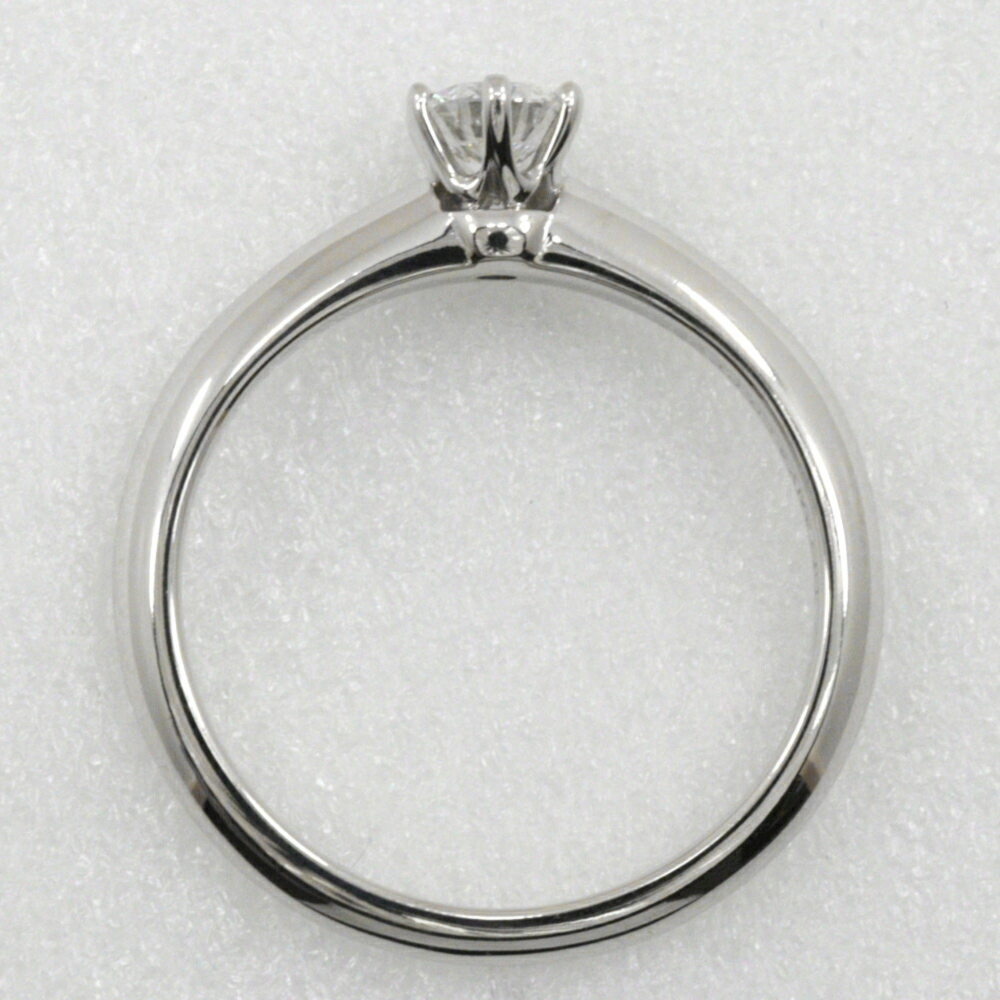 Solitaire Ring Platinum with Diamond