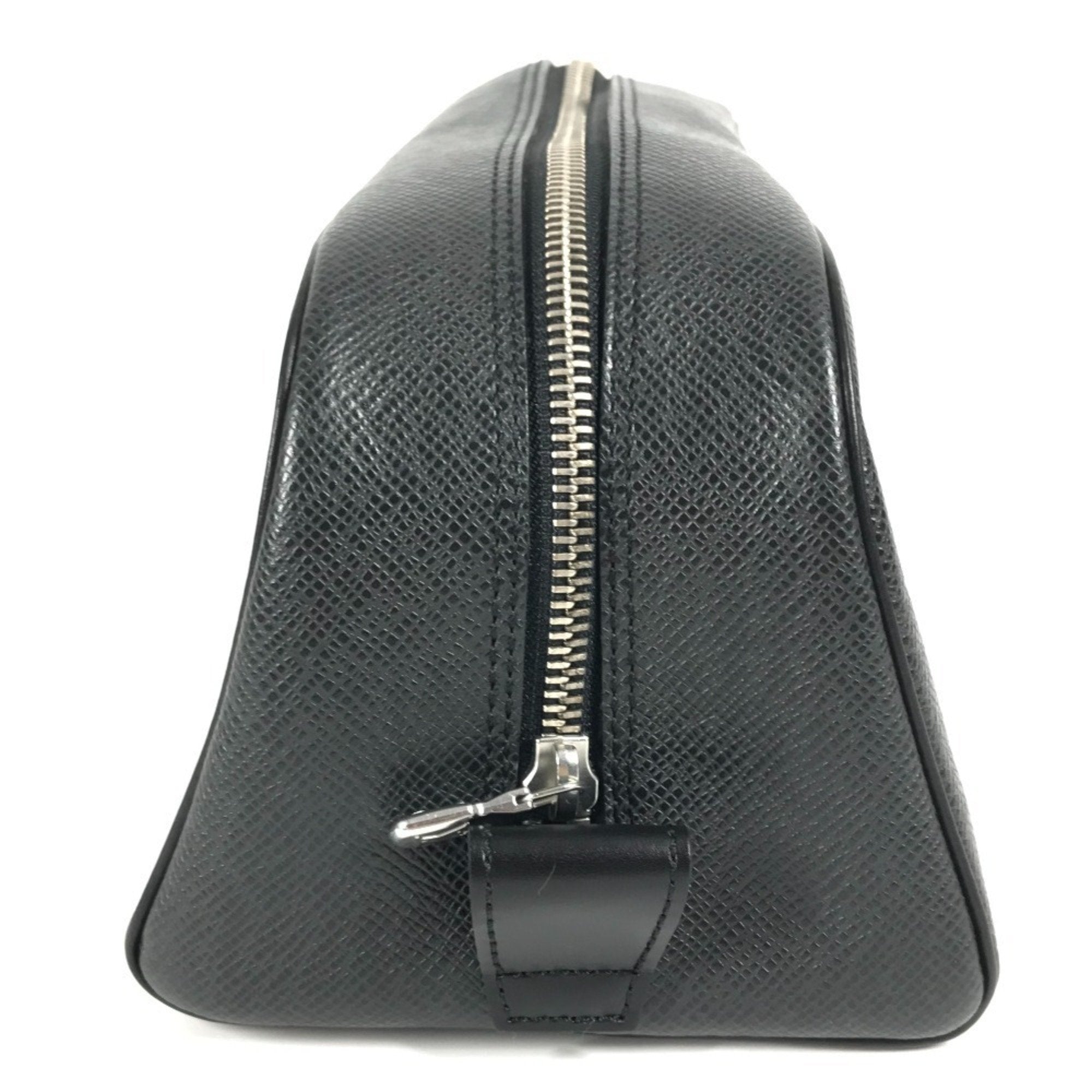 Kasai Clutch Taiga Leather