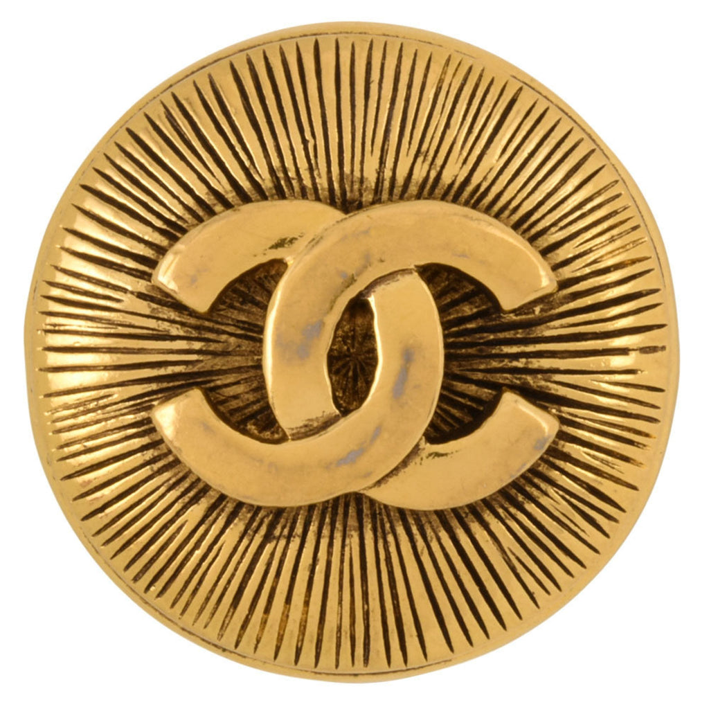 CC Logo Round Brooch Gold-Tone Metal