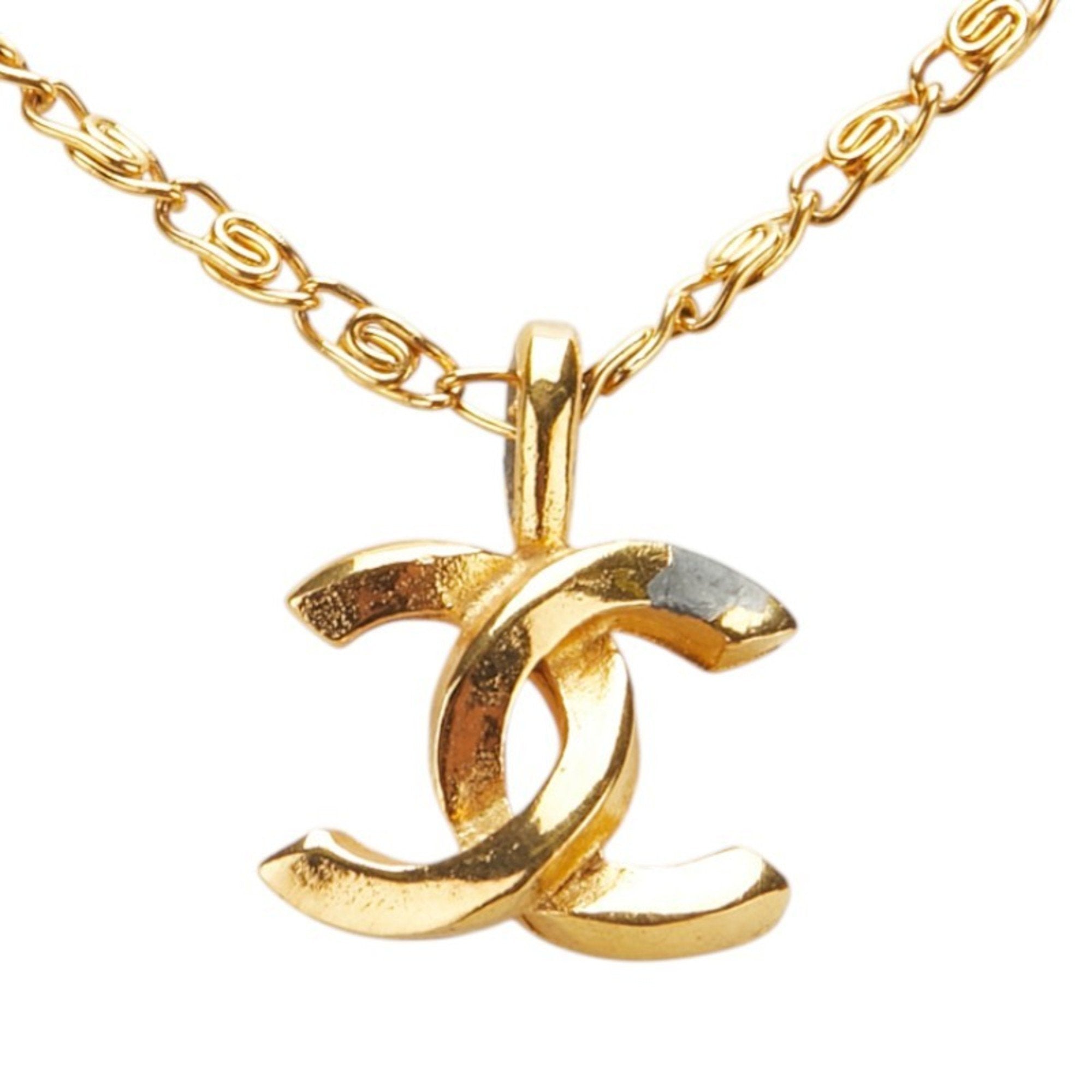 CC Logo Pendant Necklace Metal