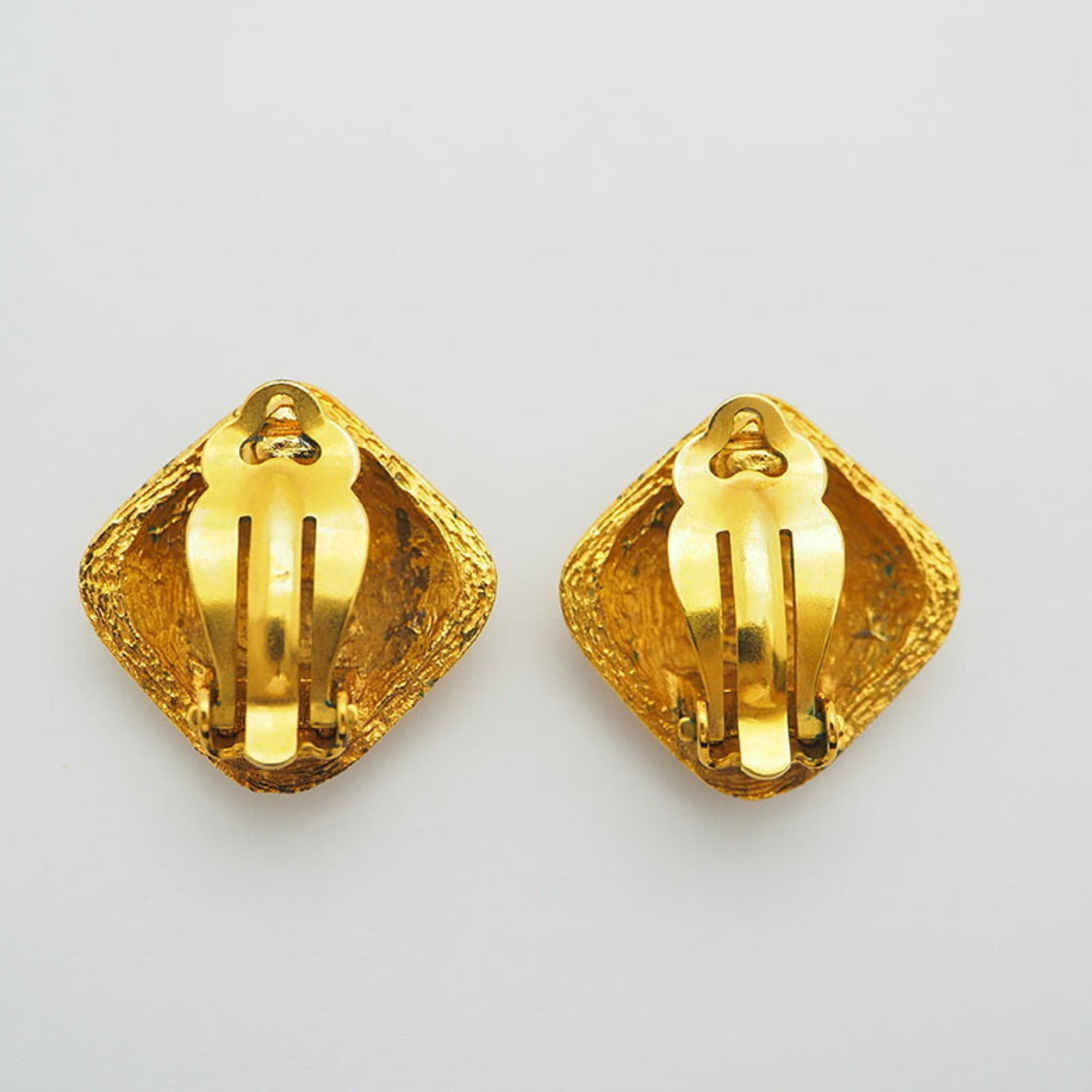 Clip-On Earrings Clip-On Gold-Tone Metal