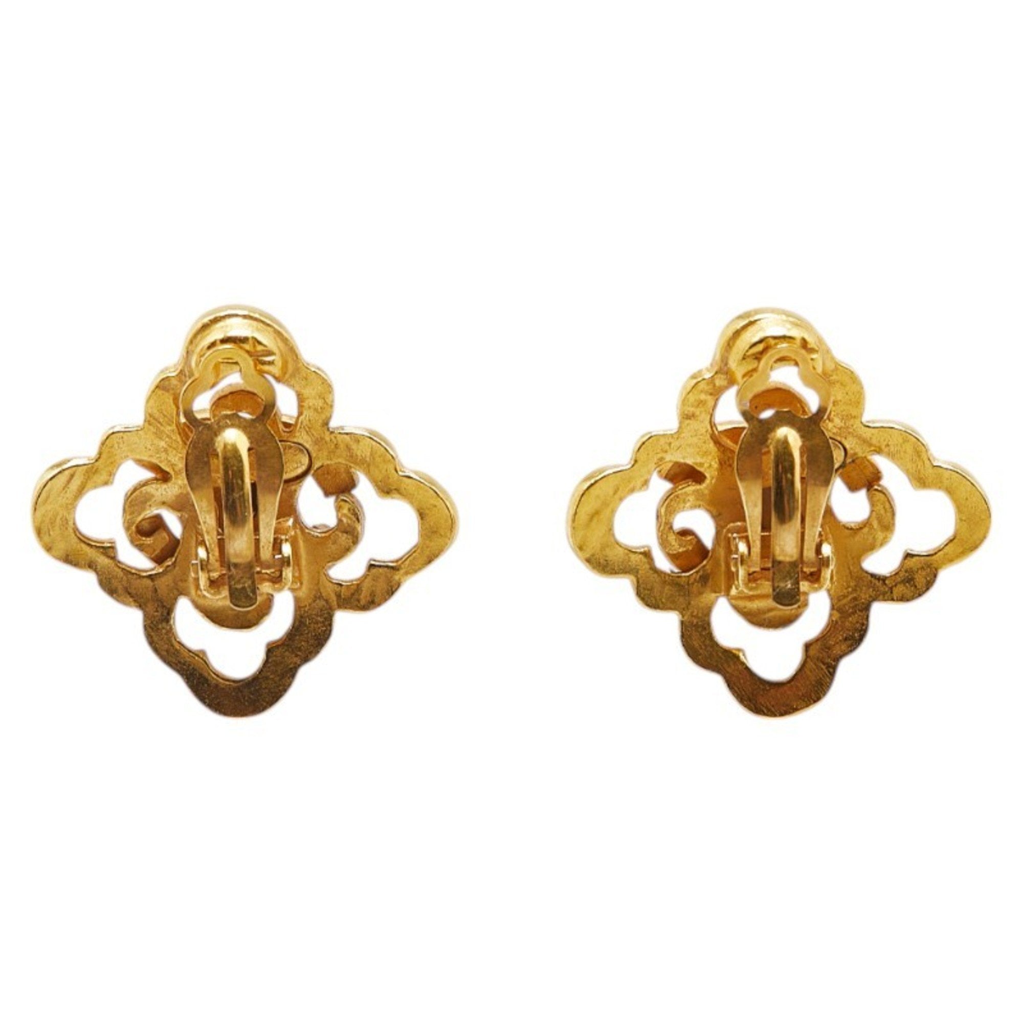 CC Logo Clip-On Earrings Metal Gold-Tone Metal