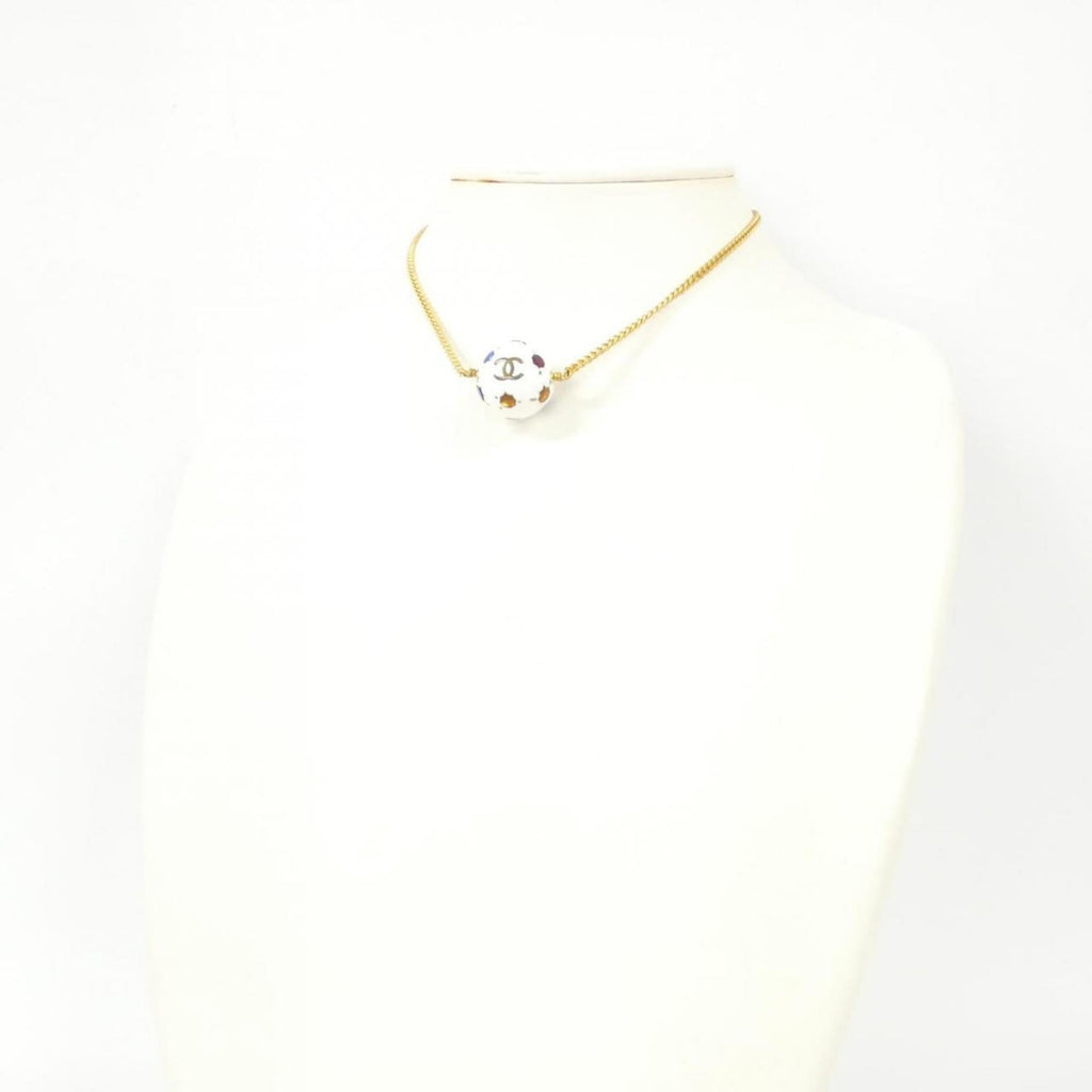 Pendant Necklace Metal