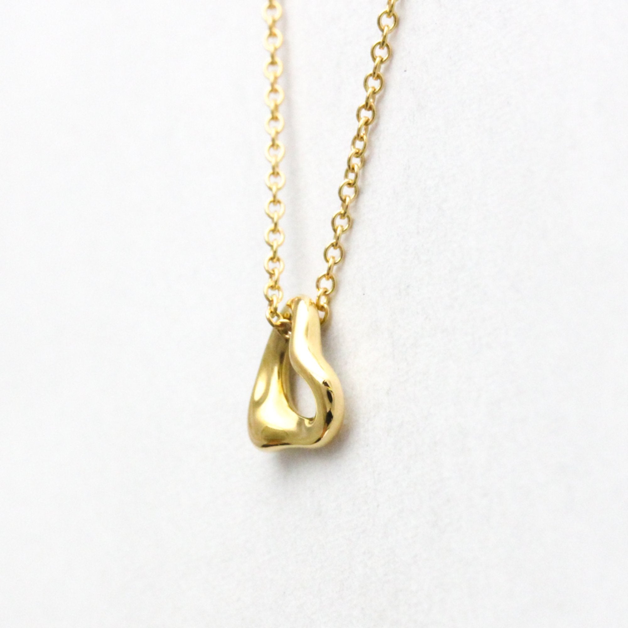 Open Heart Pendant Necklace 18K Yellow Gold 7mm