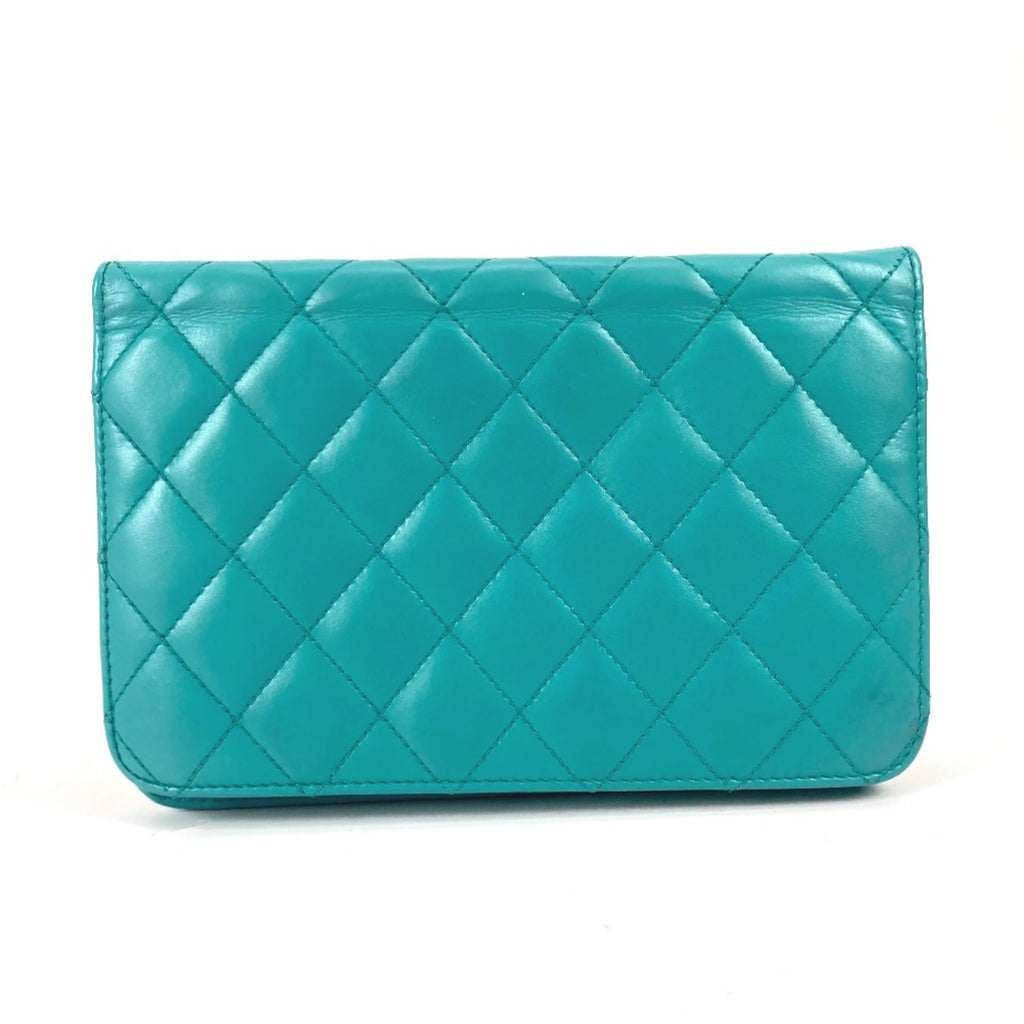 Wallet on Chain Quilted Lambskin
