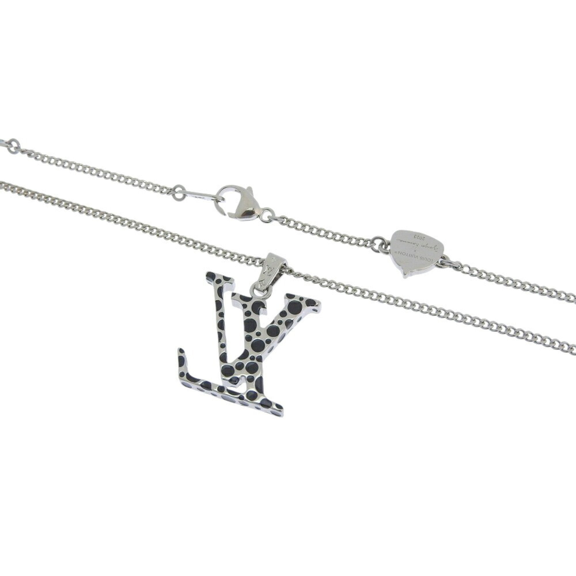 Pendant Necklace Metal Black and Silver