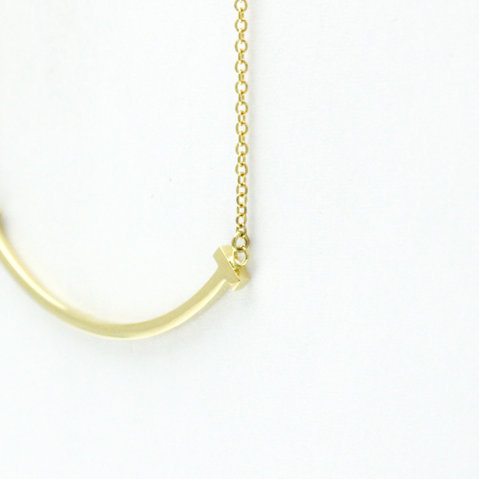 T Smile Pendant Necklace 18K Yellow Gold