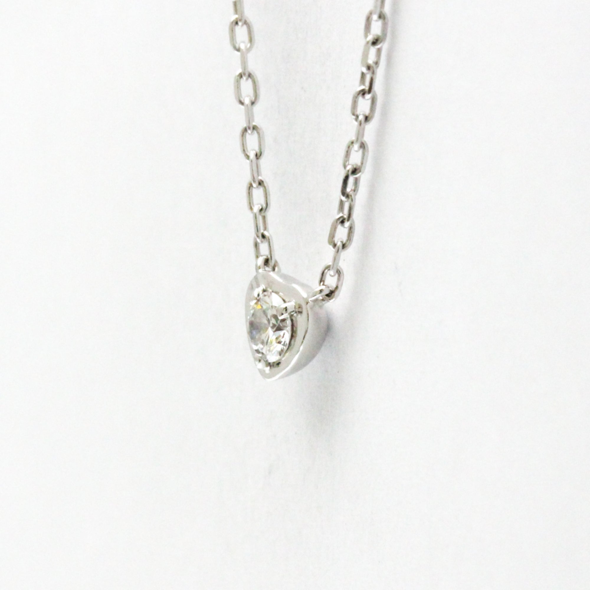 Pendant Necklace 18K White Gold With Diamond