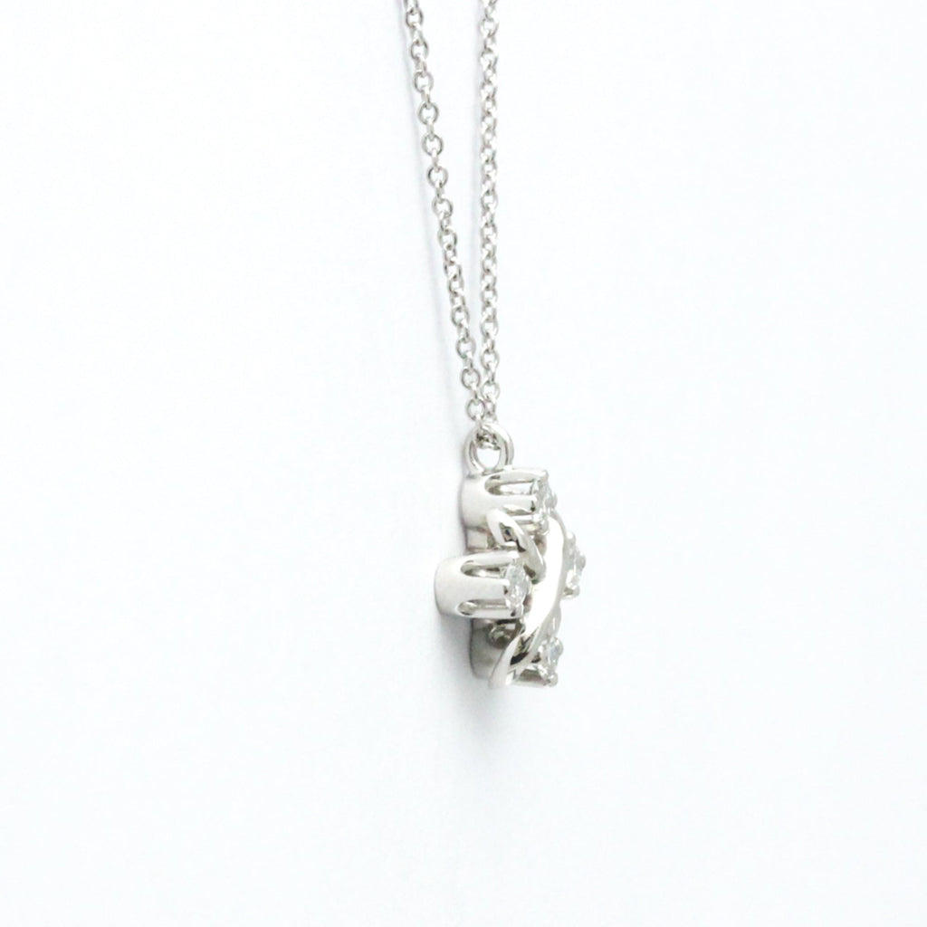 Pendant Necklace Platinum and Diamond