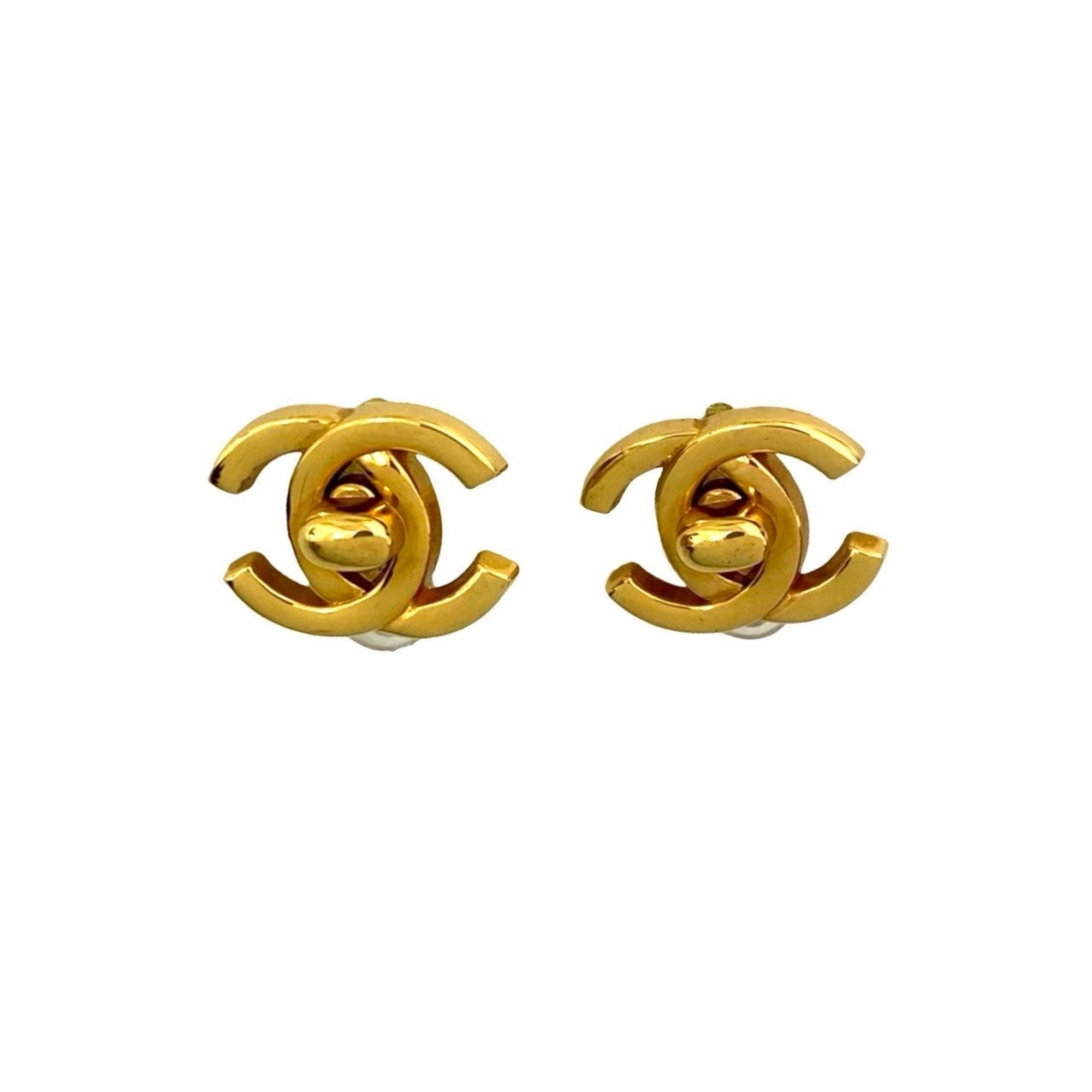CC Logo Clip-On Earrings Metal Gold-Tone Metal