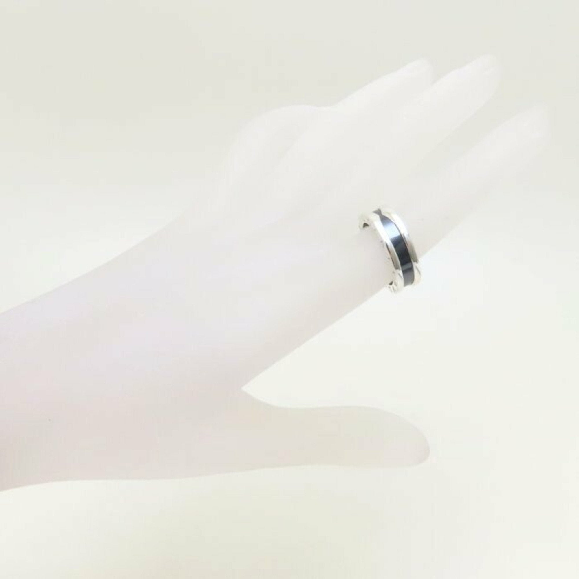 B.Zero1 One Band Ring Sterling Silver and Ceramic