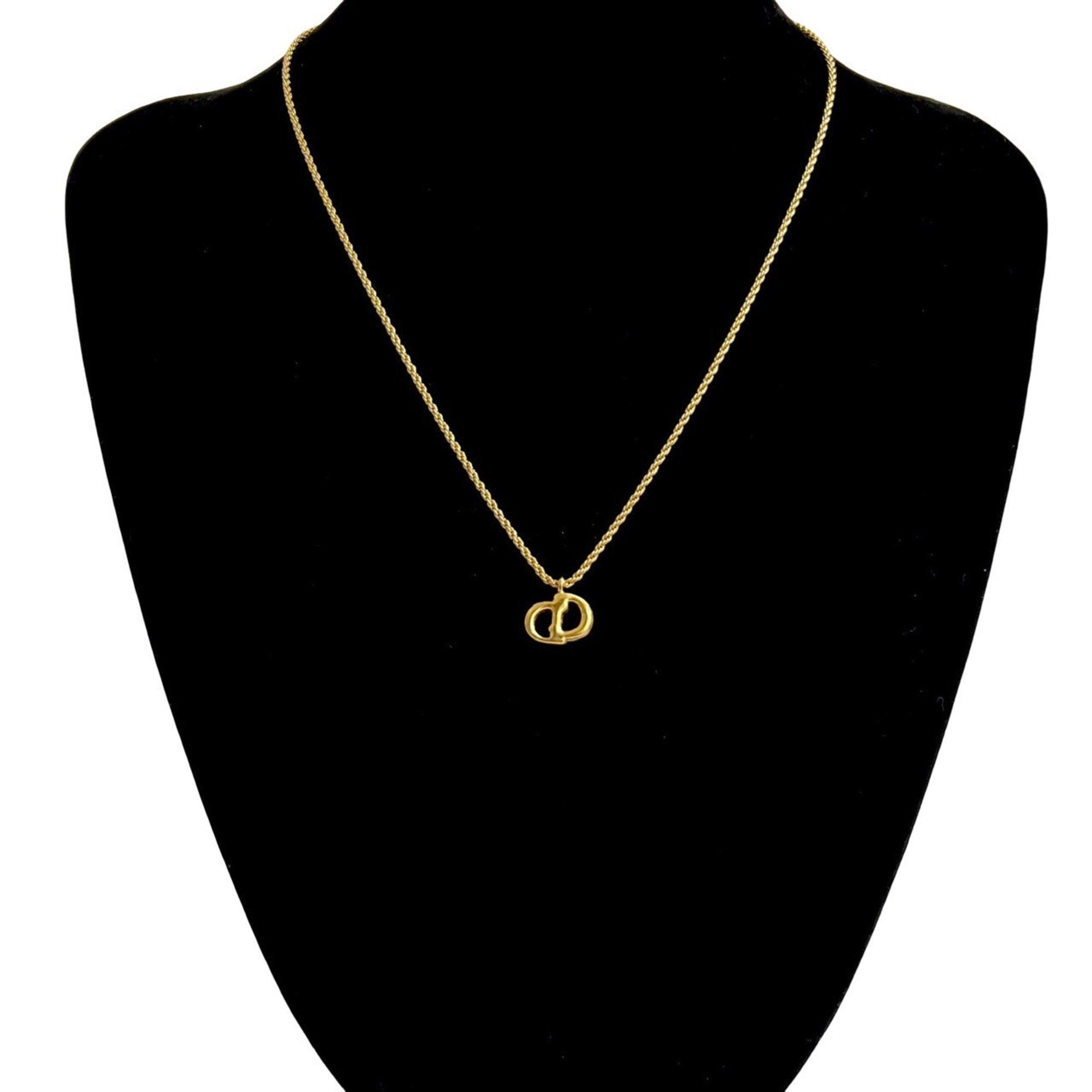 CD Pendant Necklace Gold