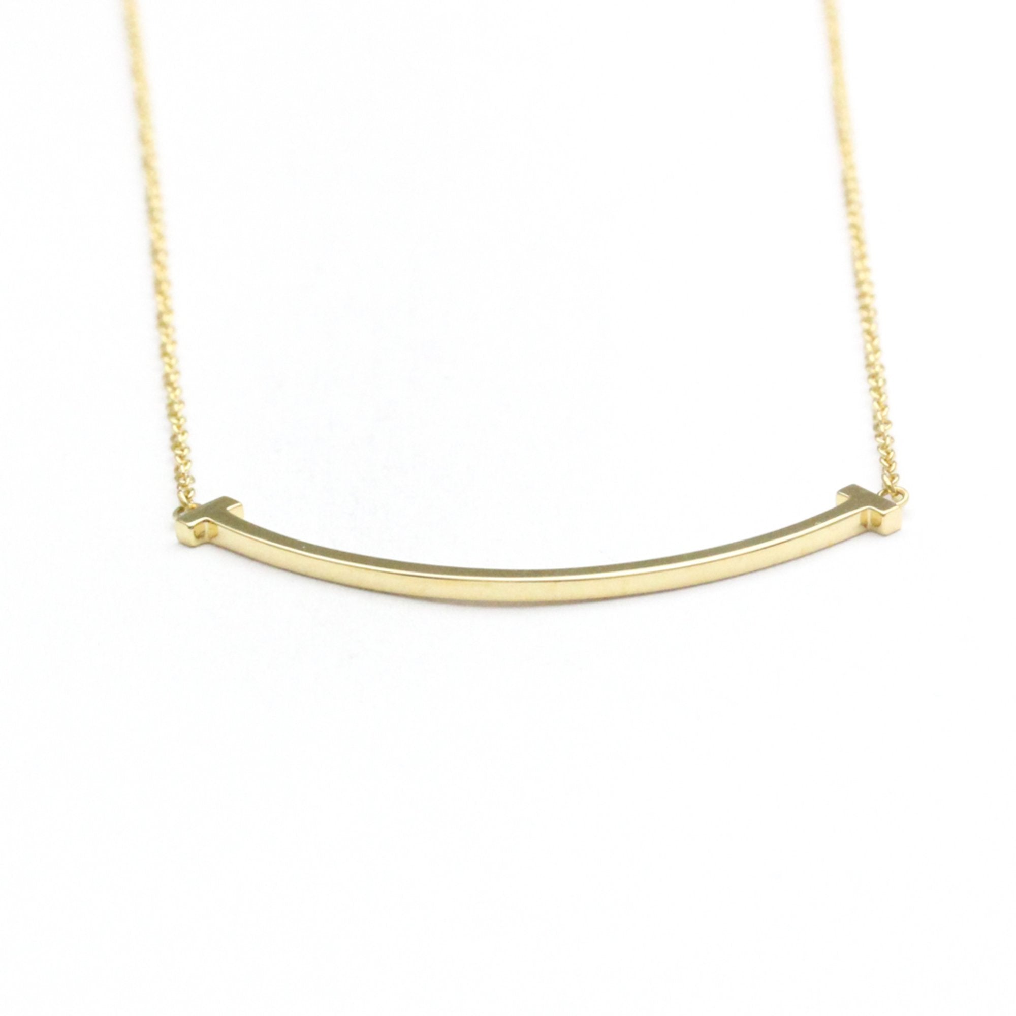 Smile Pendant Necklace 18K Yellow Gold