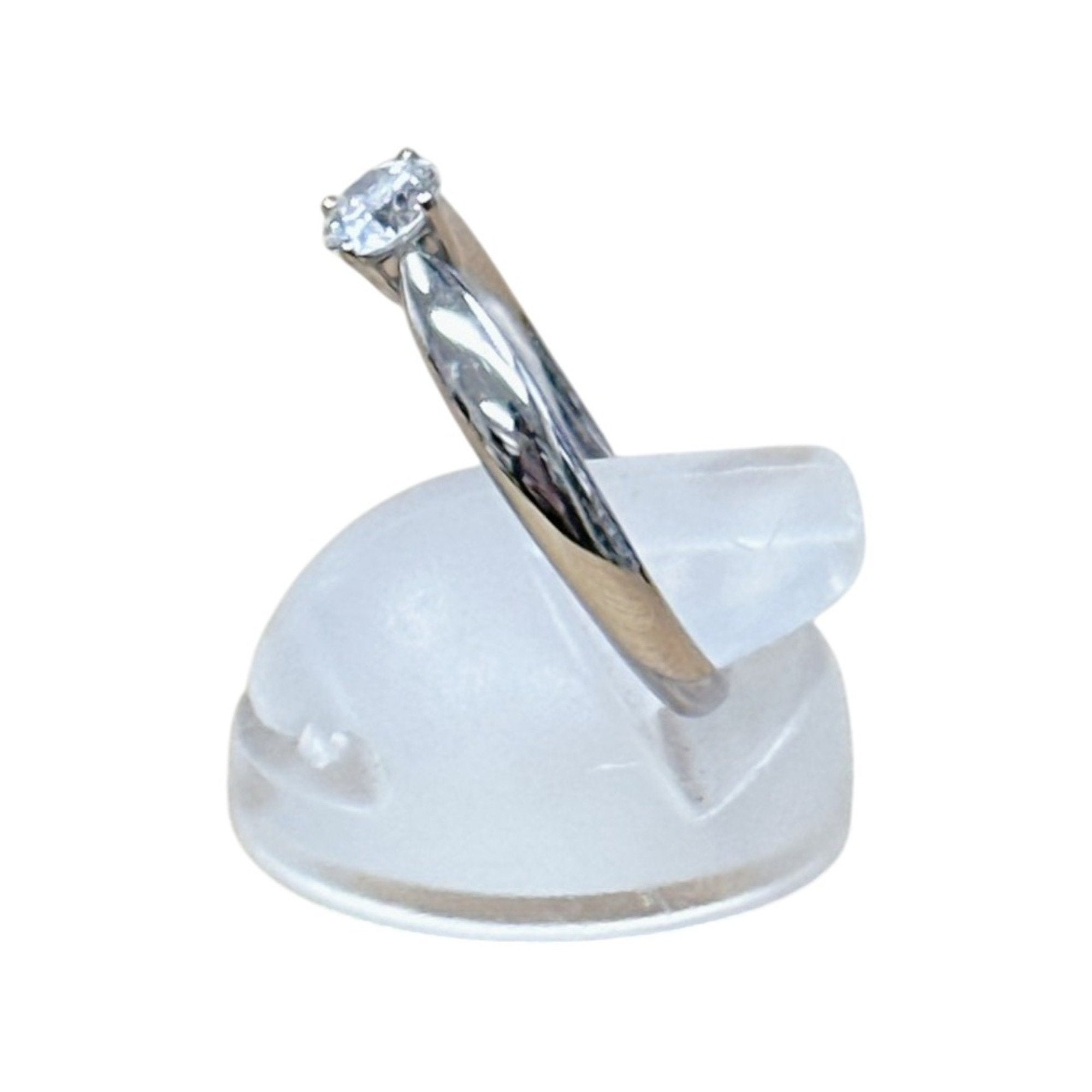 Ring Platinum with Diamond