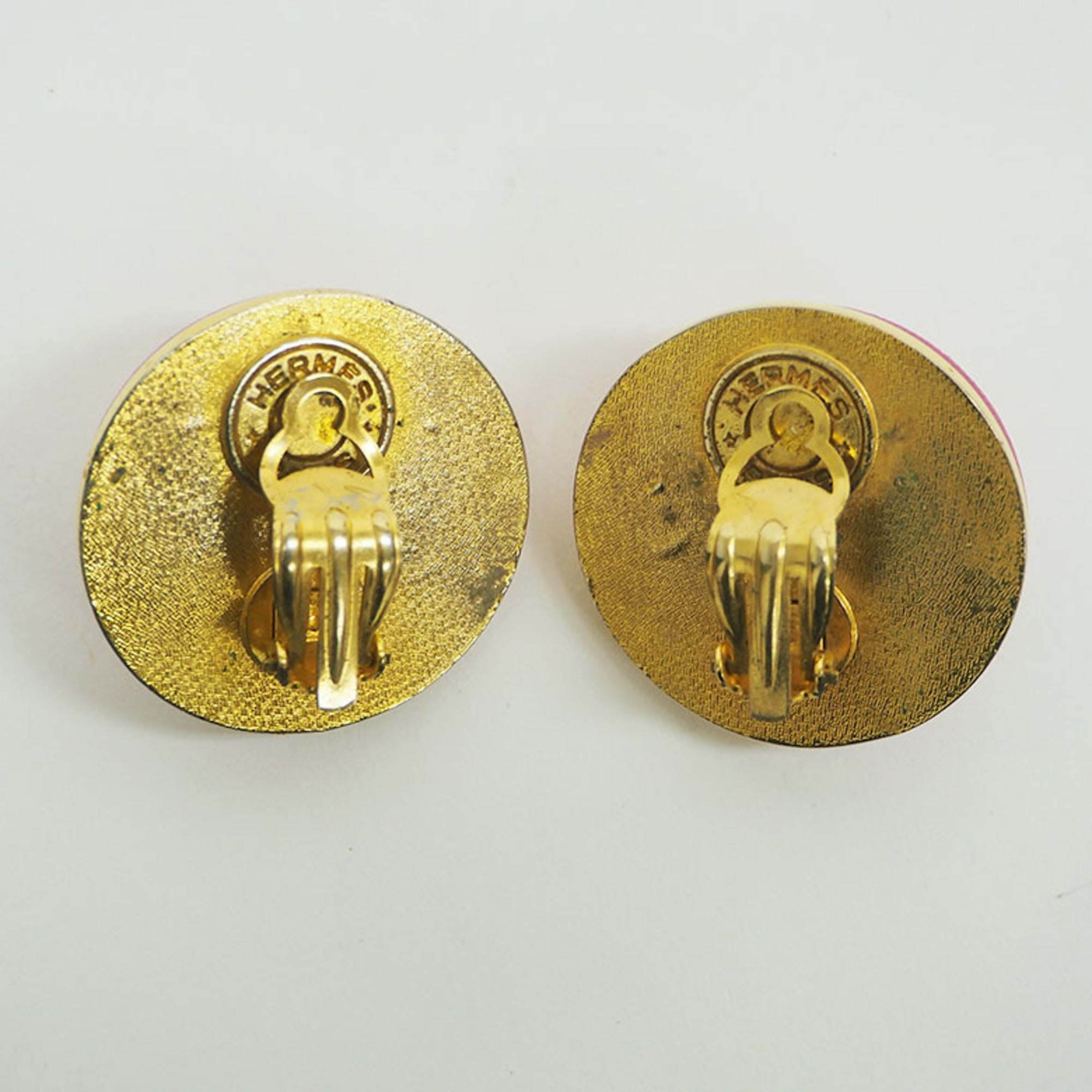 Medor Earrings Leather and Metal Magenta