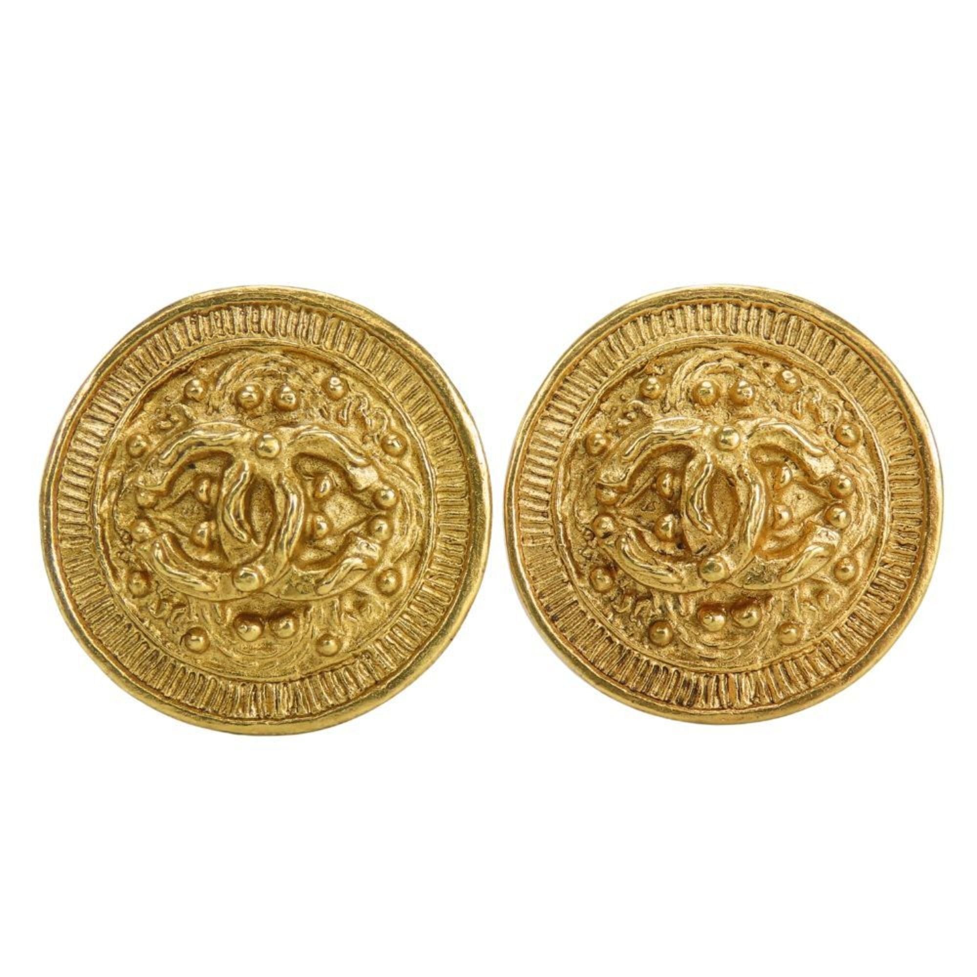 CC Logo Clip-On Earrings Gold-Tone Metal Gold-Tone Metal