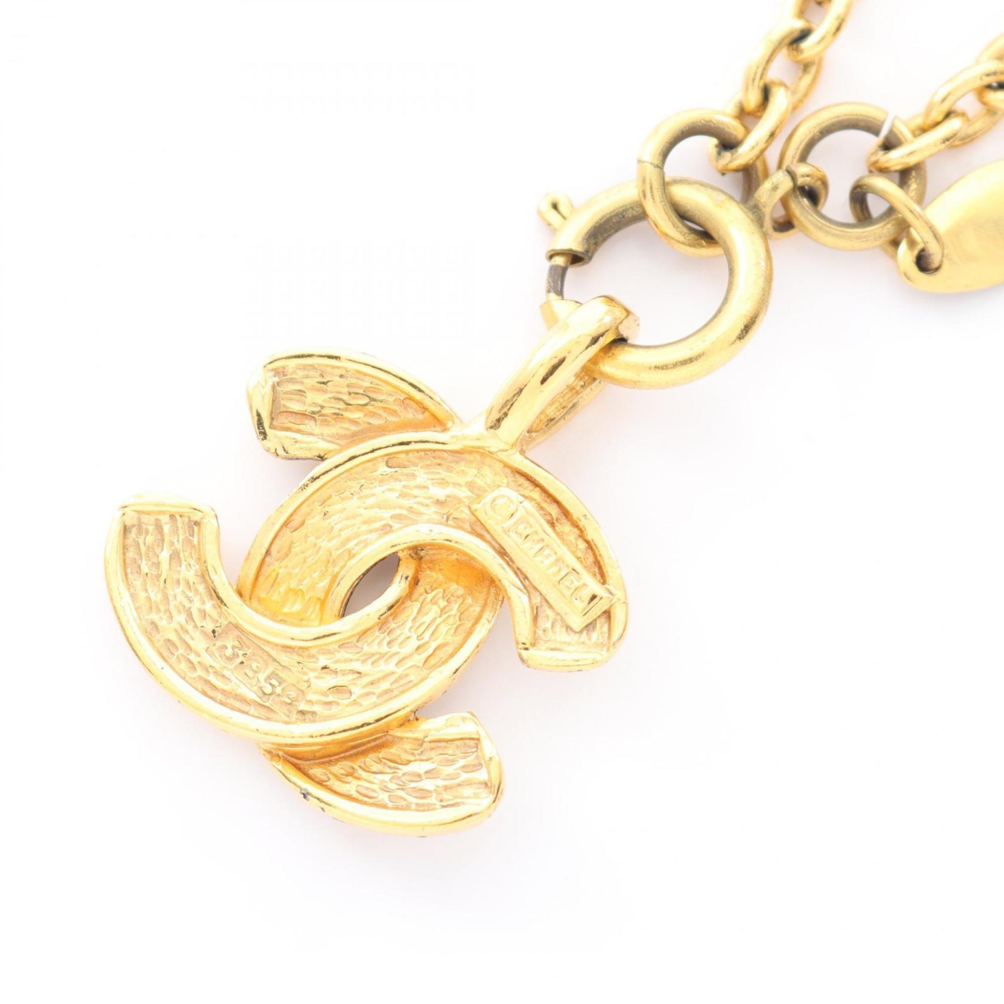 CC Logo Pendant Necklace Metal