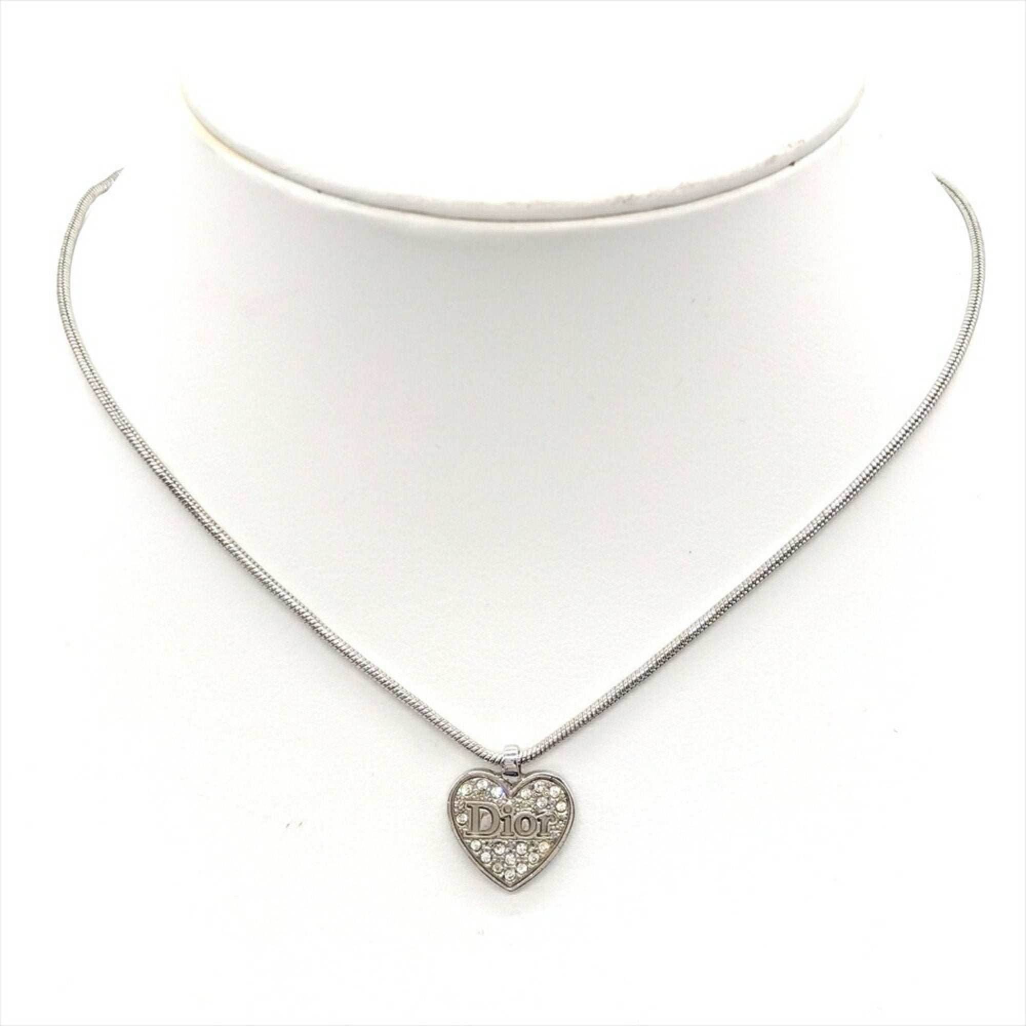 Pendant Necklace with Rhinestones