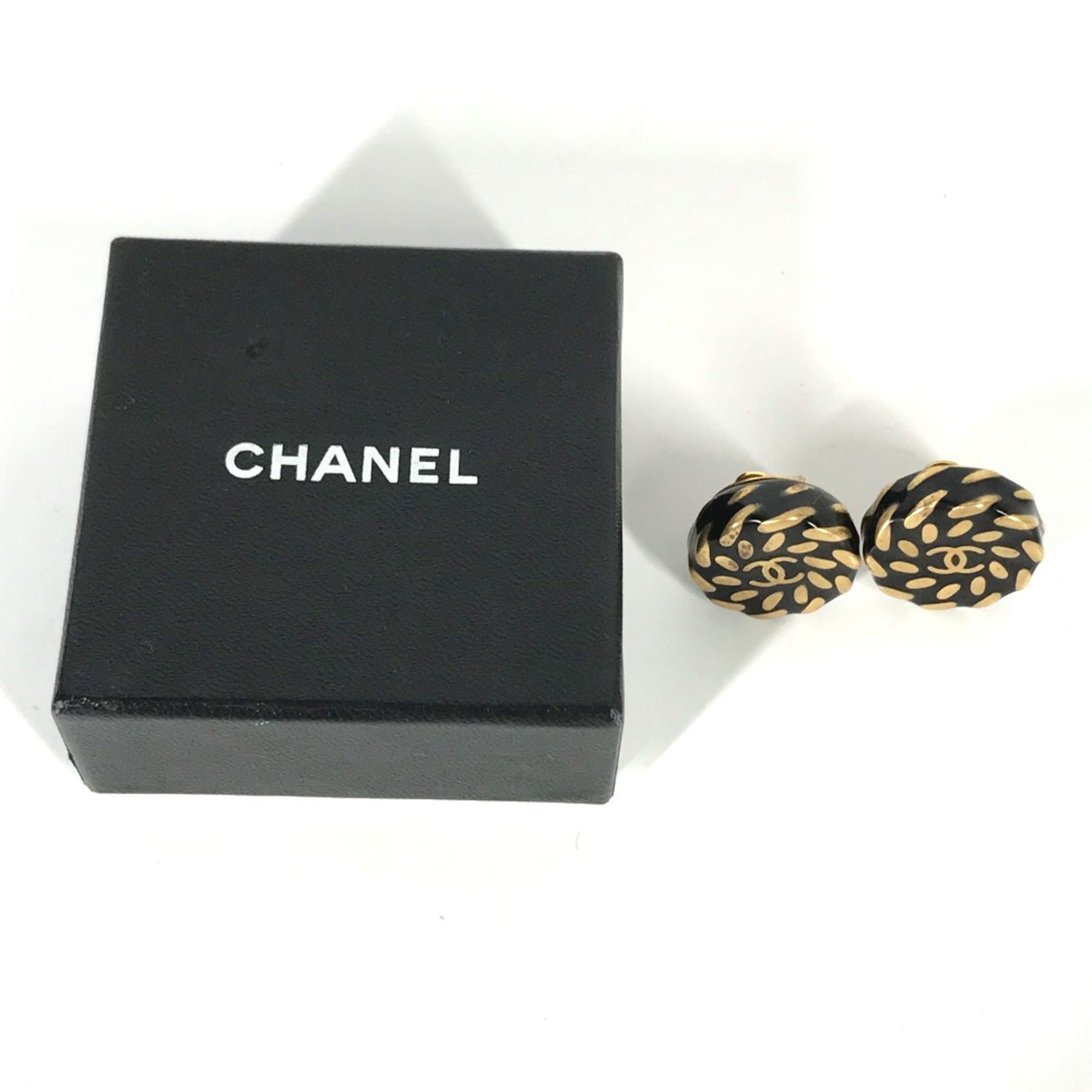 Vintage Earrings Gold-Tone Metal