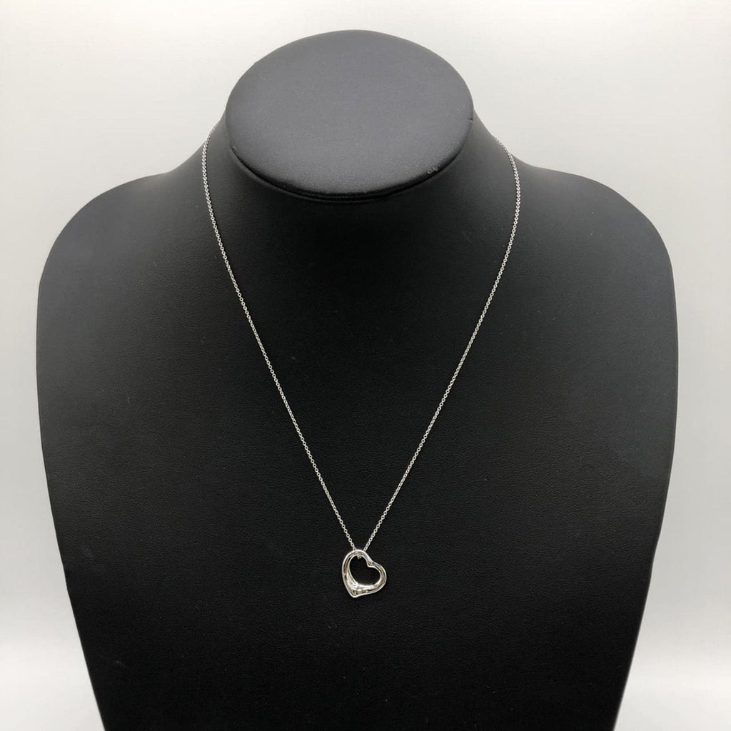 Pendant Necklace Platinum