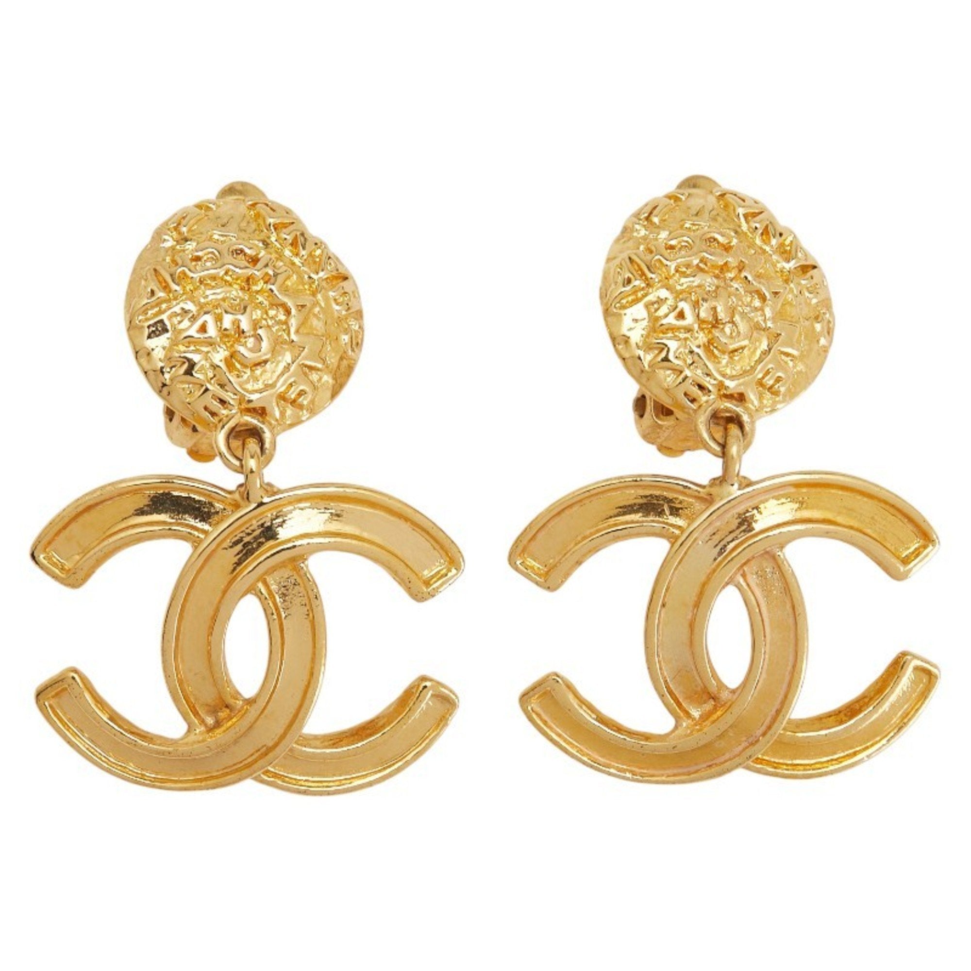 CC Logo Clip-On Earrings Metal Gold-Tone Metal