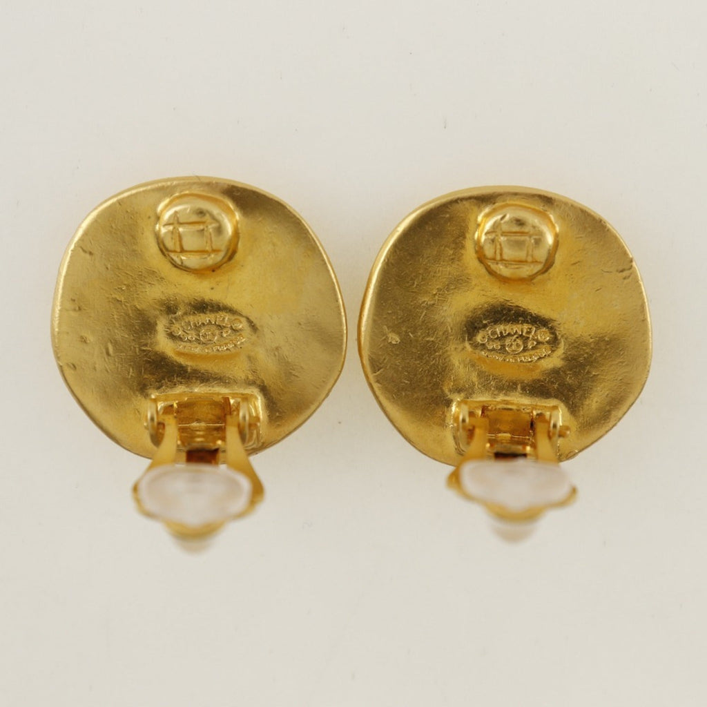 CC Logo Clip-On Earrings Metal Gold-Tone Metal