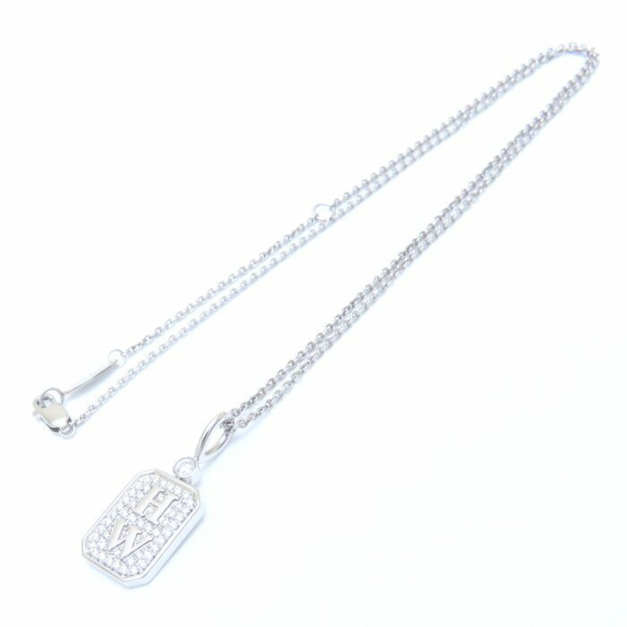 Pendant Necklace Platinum