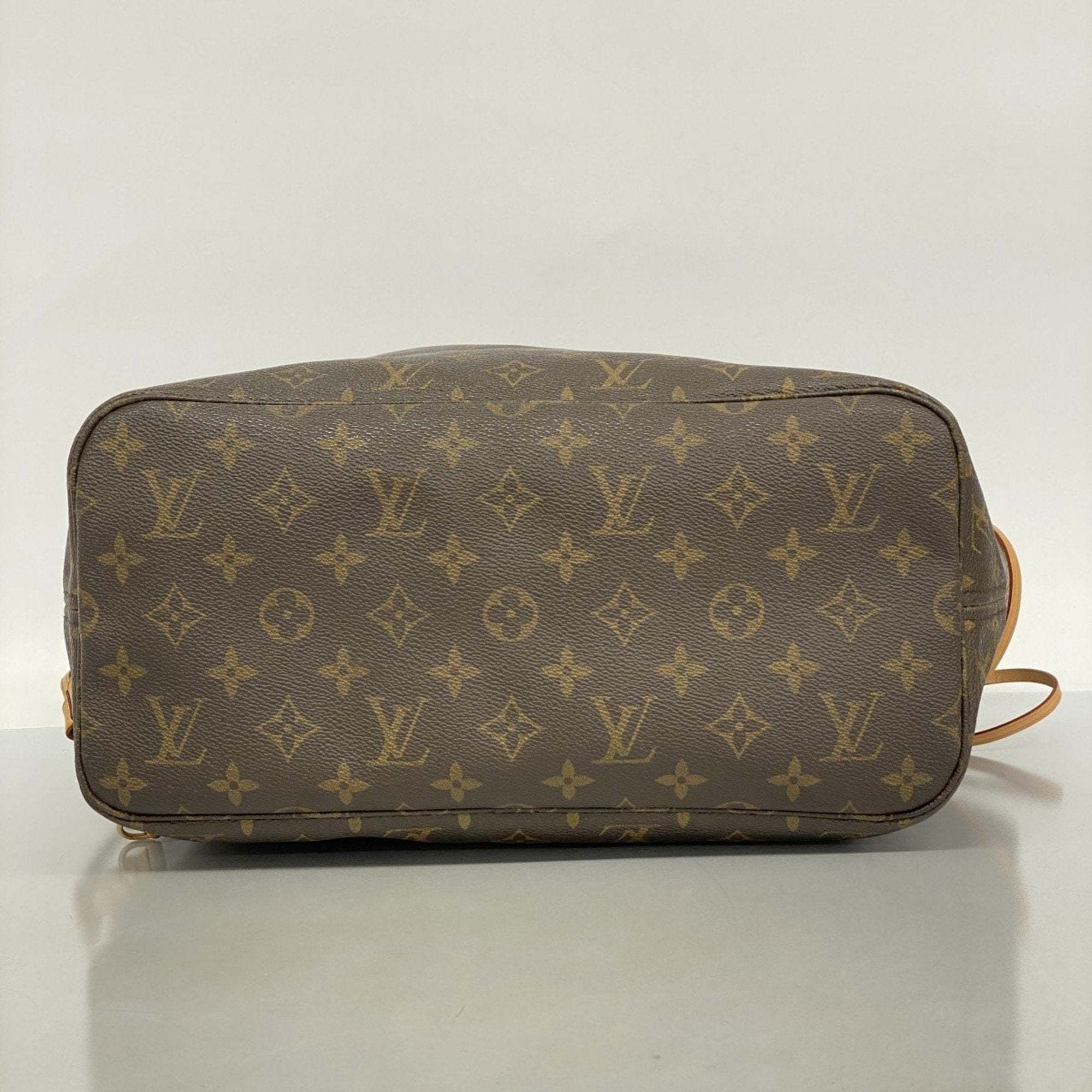Neverfull Tote Monogram Canvas MM