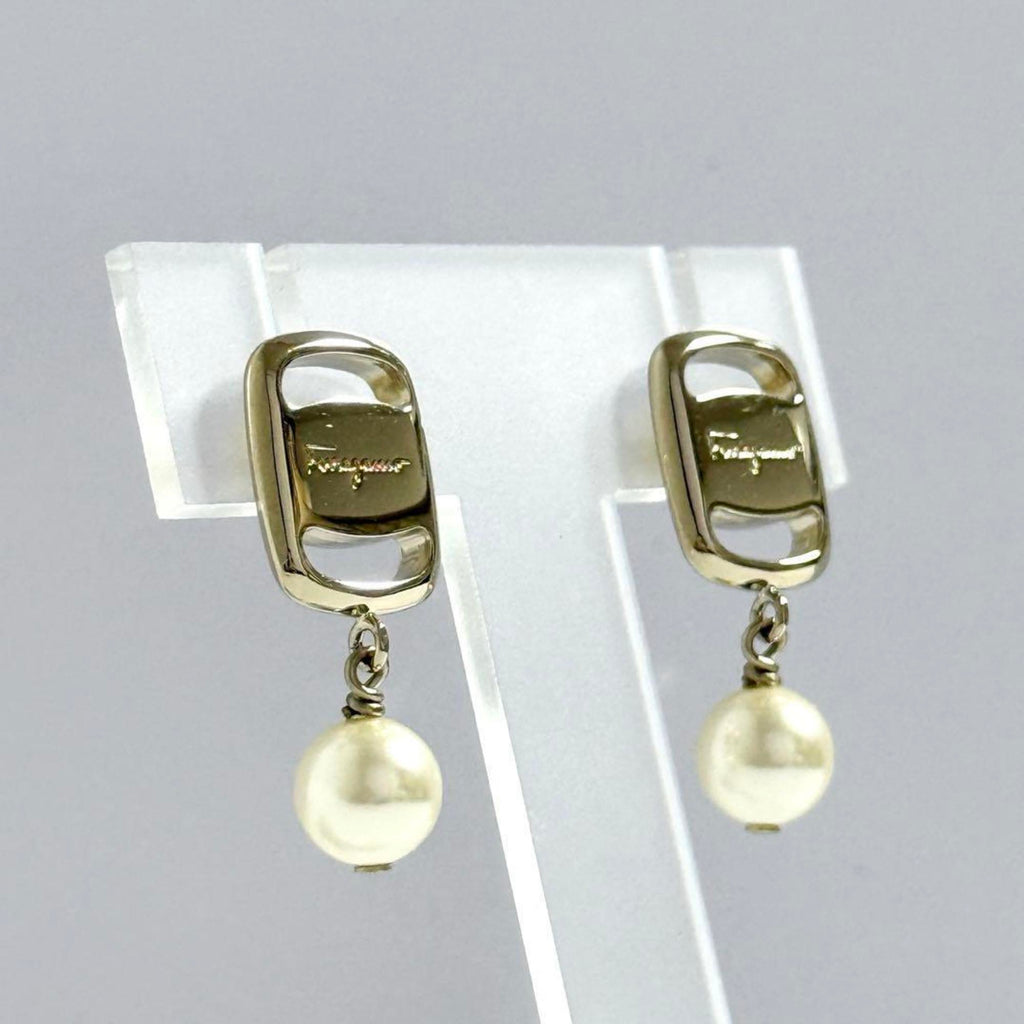 Pearl Earrings Metal