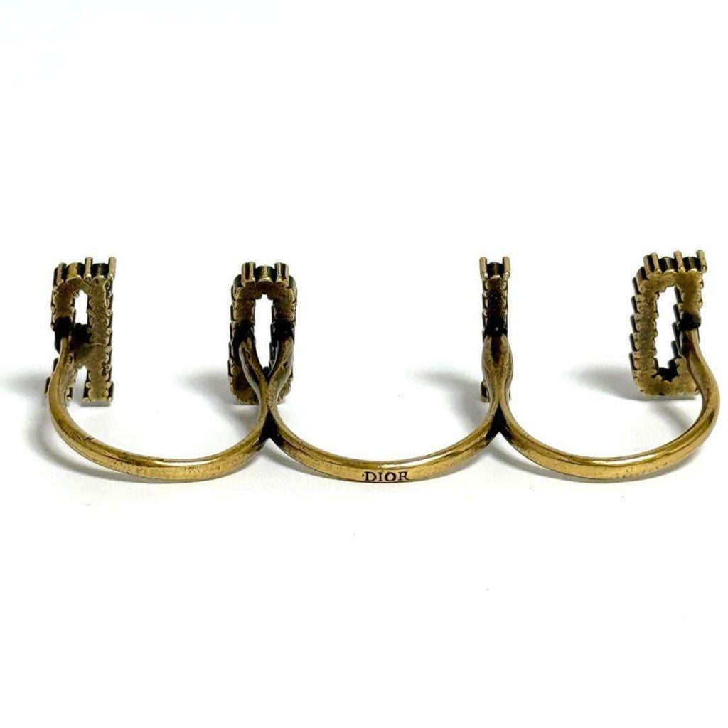 Ring Metal