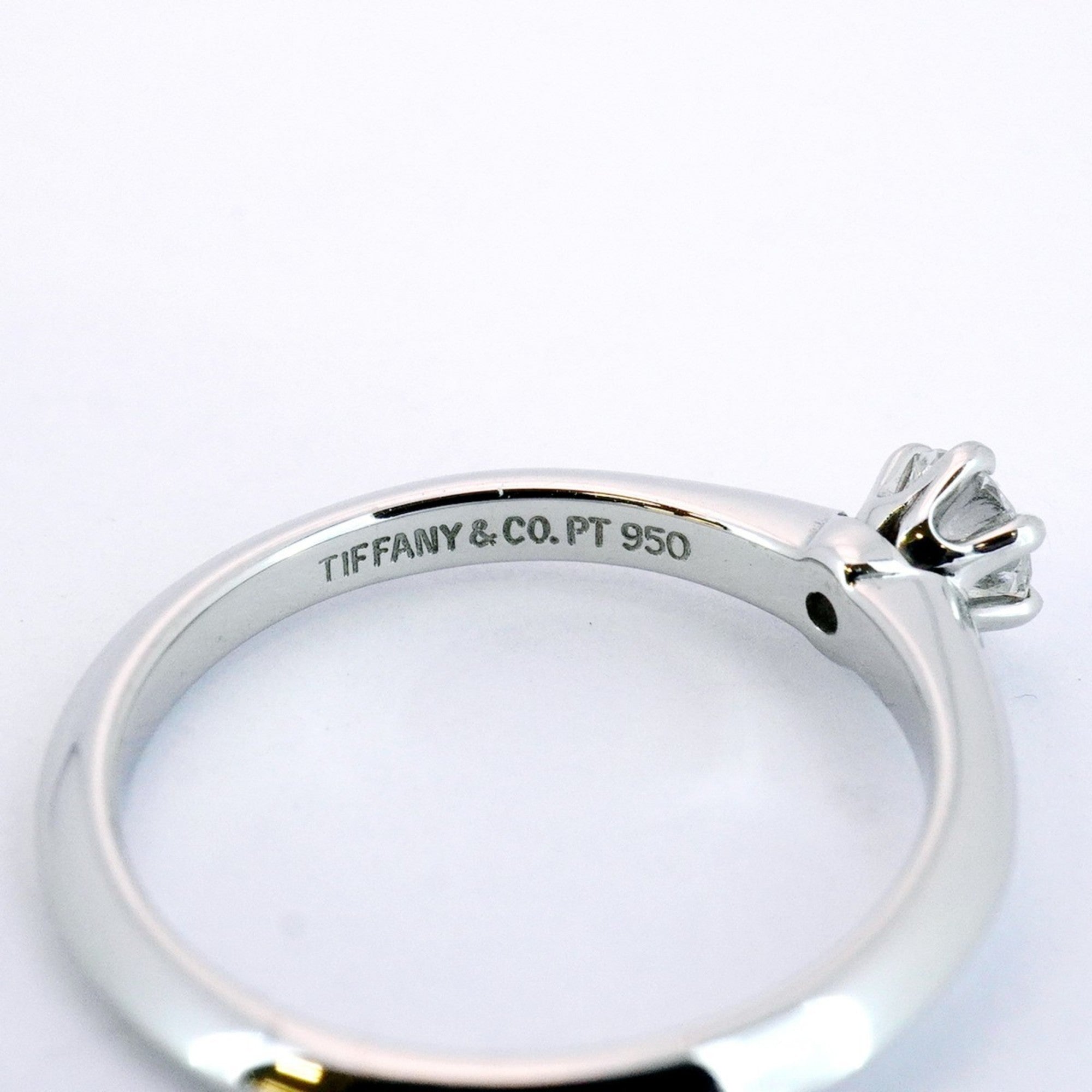 Solitaire Ring Platinum with Diamond