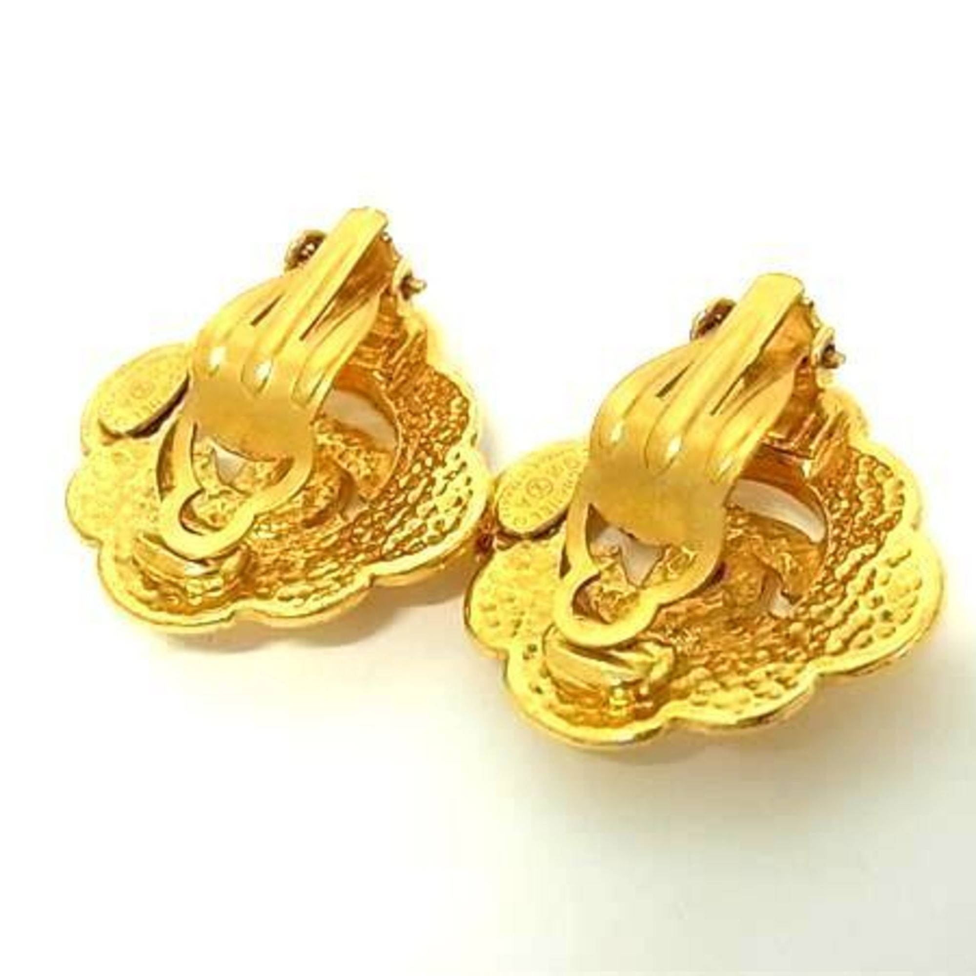 CC Logo Clip-On Earrings Gold-Tone Metal Gold-Tone Metal