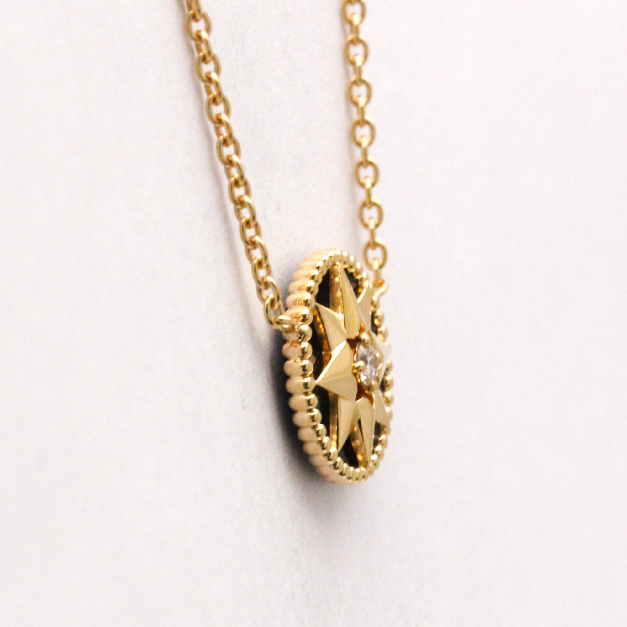 Pendant Necklace 18K Rose Gold with Onyx