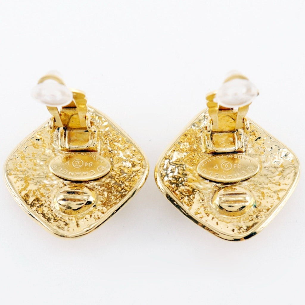 CC Logo Clip-On Earrings Metal Gold-Tone Metal