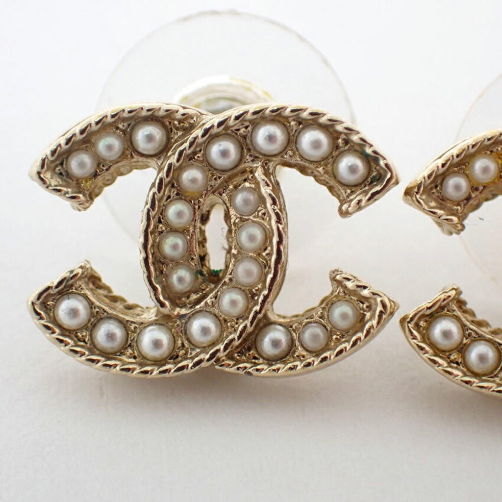 CC Logo Earrings Metal
