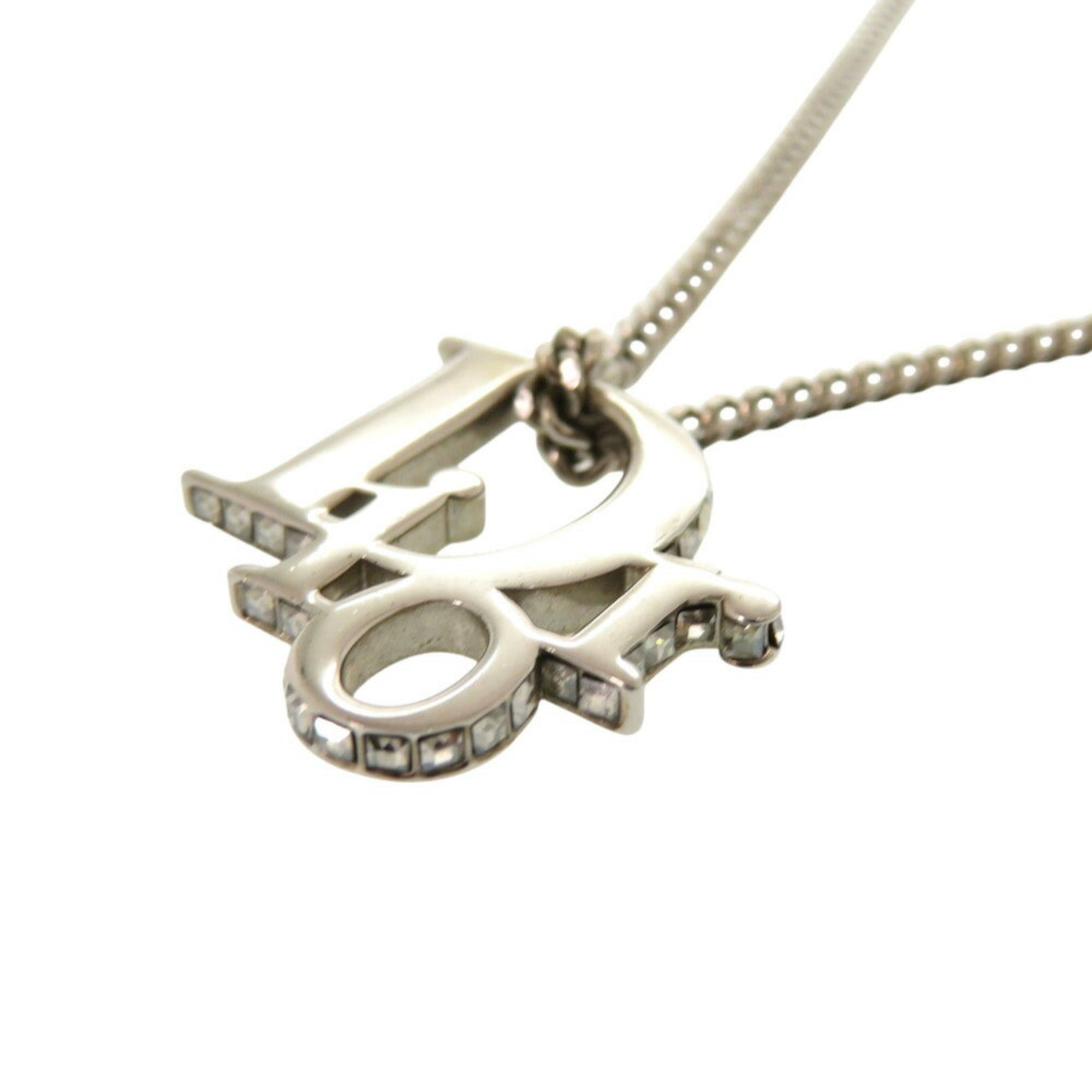 Pendant Necklace Silver Metal