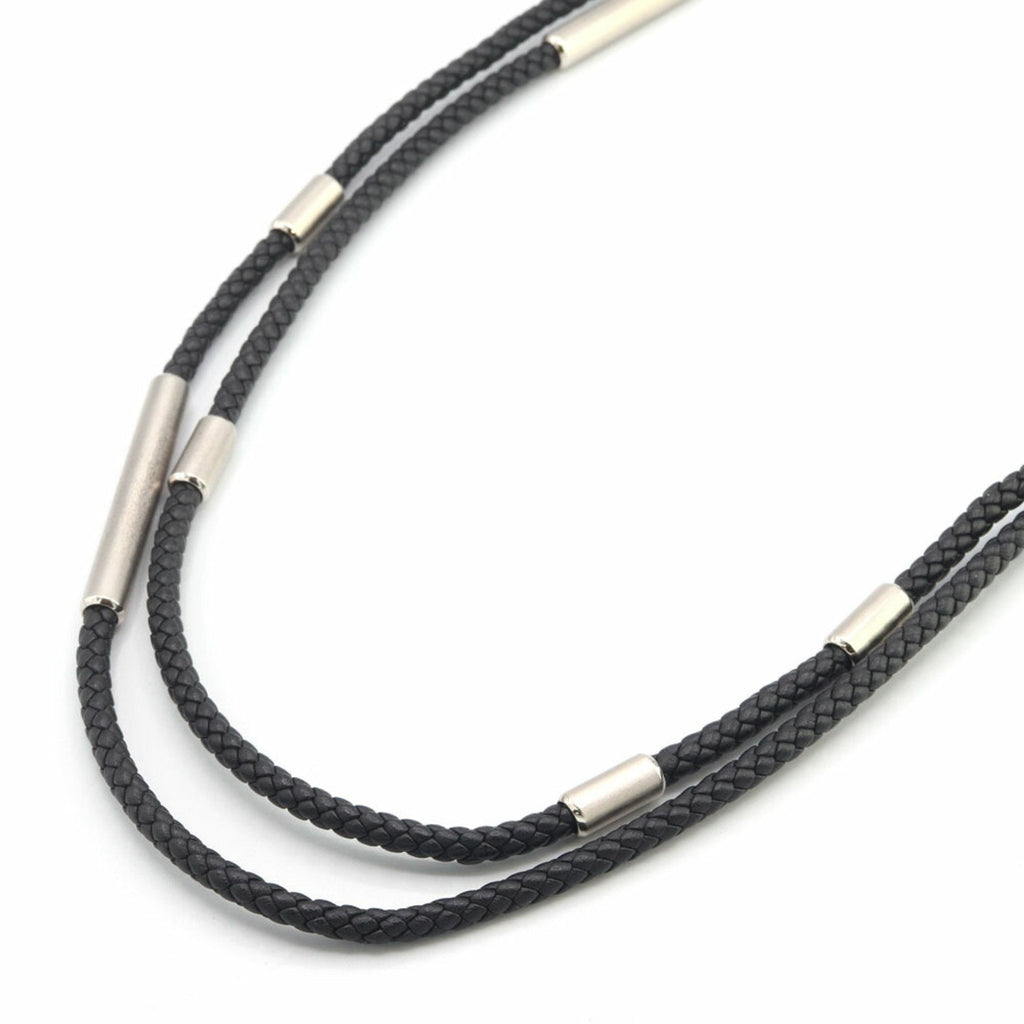 Pendant Necklace Leather and Metal Black