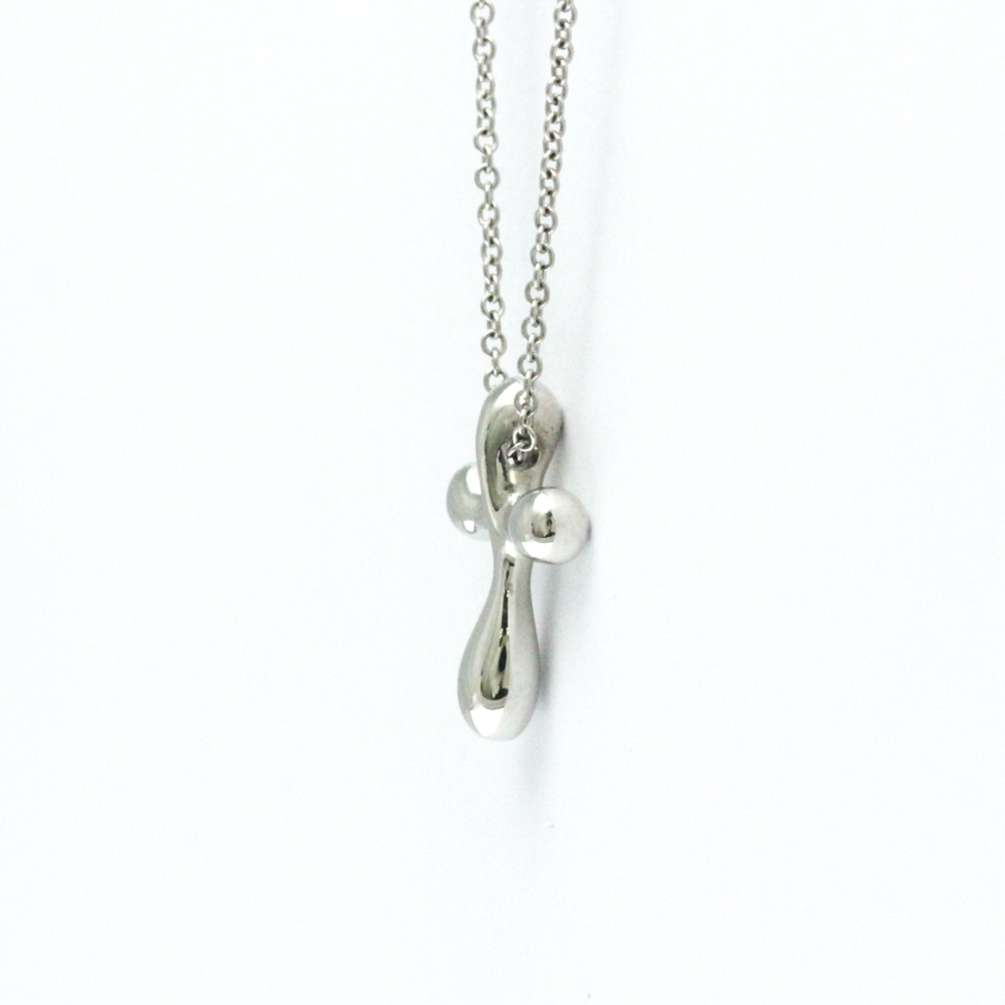 Cross Pendant Necklace Platinum