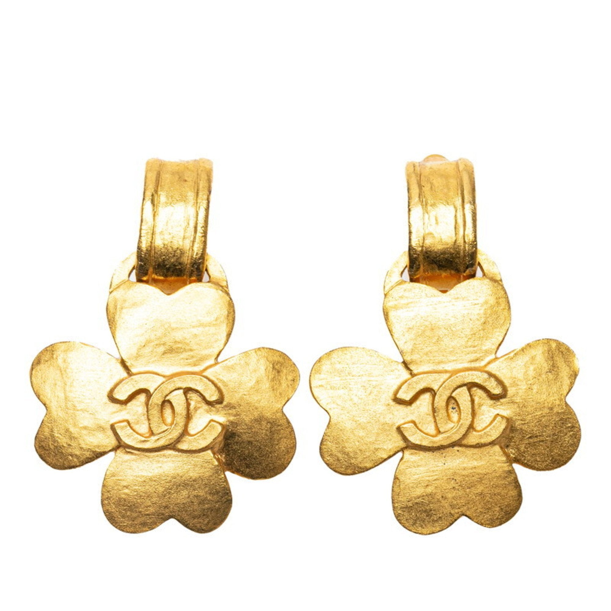CC Logo Clover Clip-On Earrings Metal Gold-Tone Metal