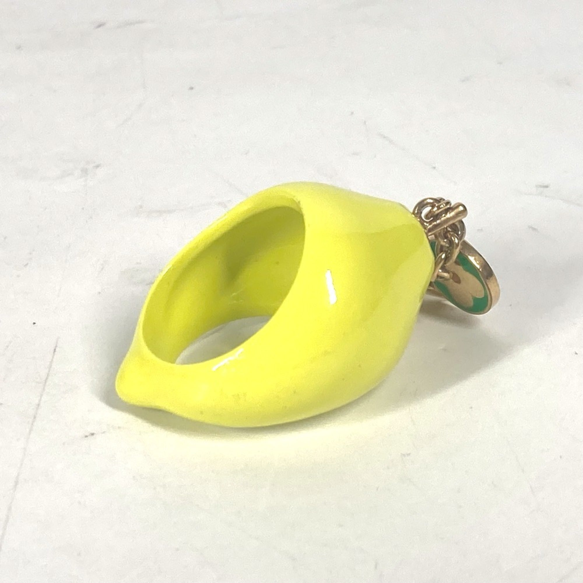 Ring Enamel Yellow