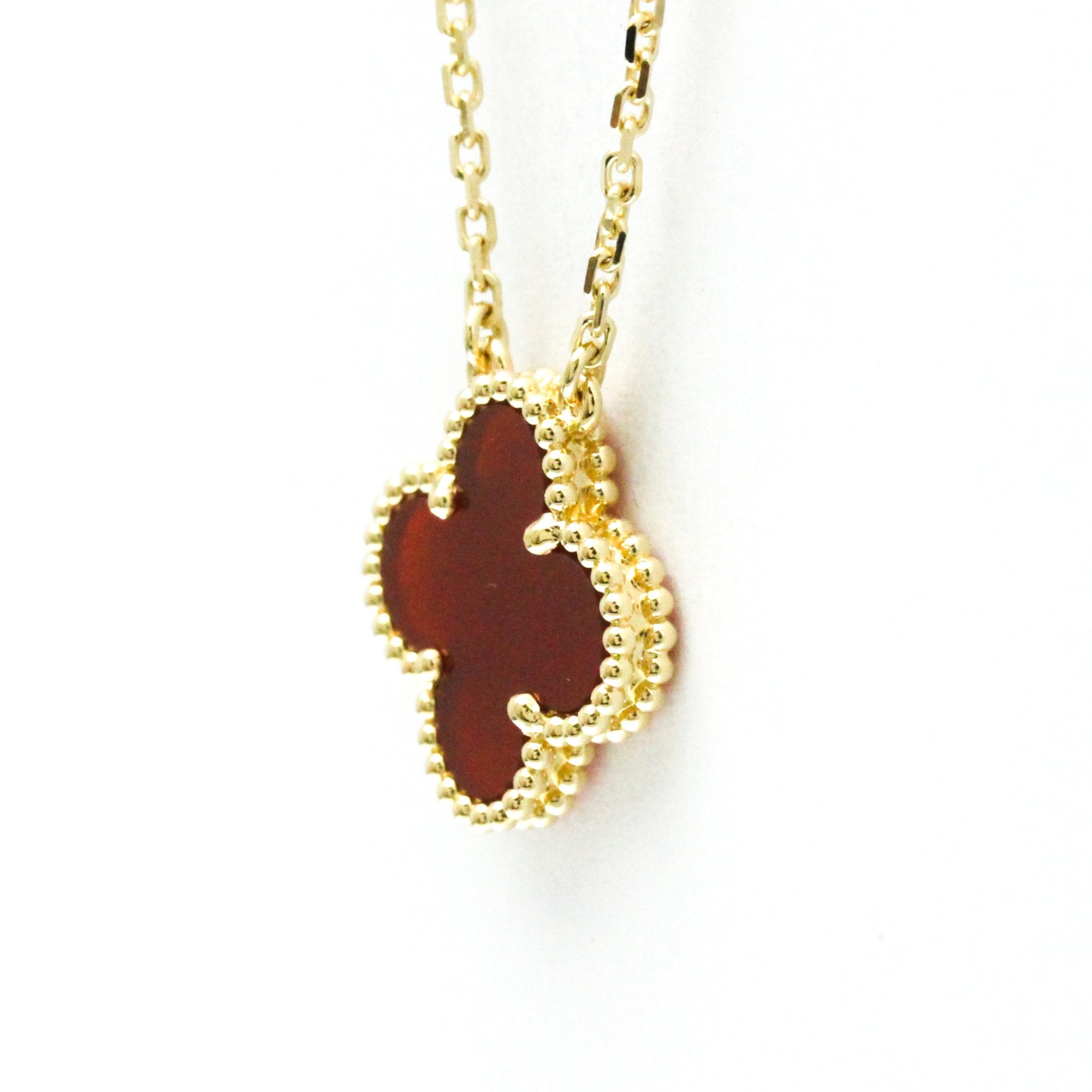 Vintage Alhambra Pendant Necklace 18K Yellow Gold and Carnelian