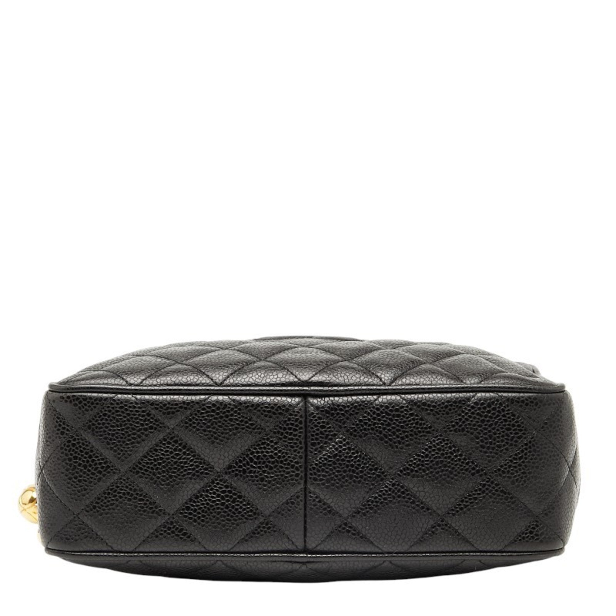 Vintage Diamond CC Camera Shoulder Bag Quilted Caviar Medium