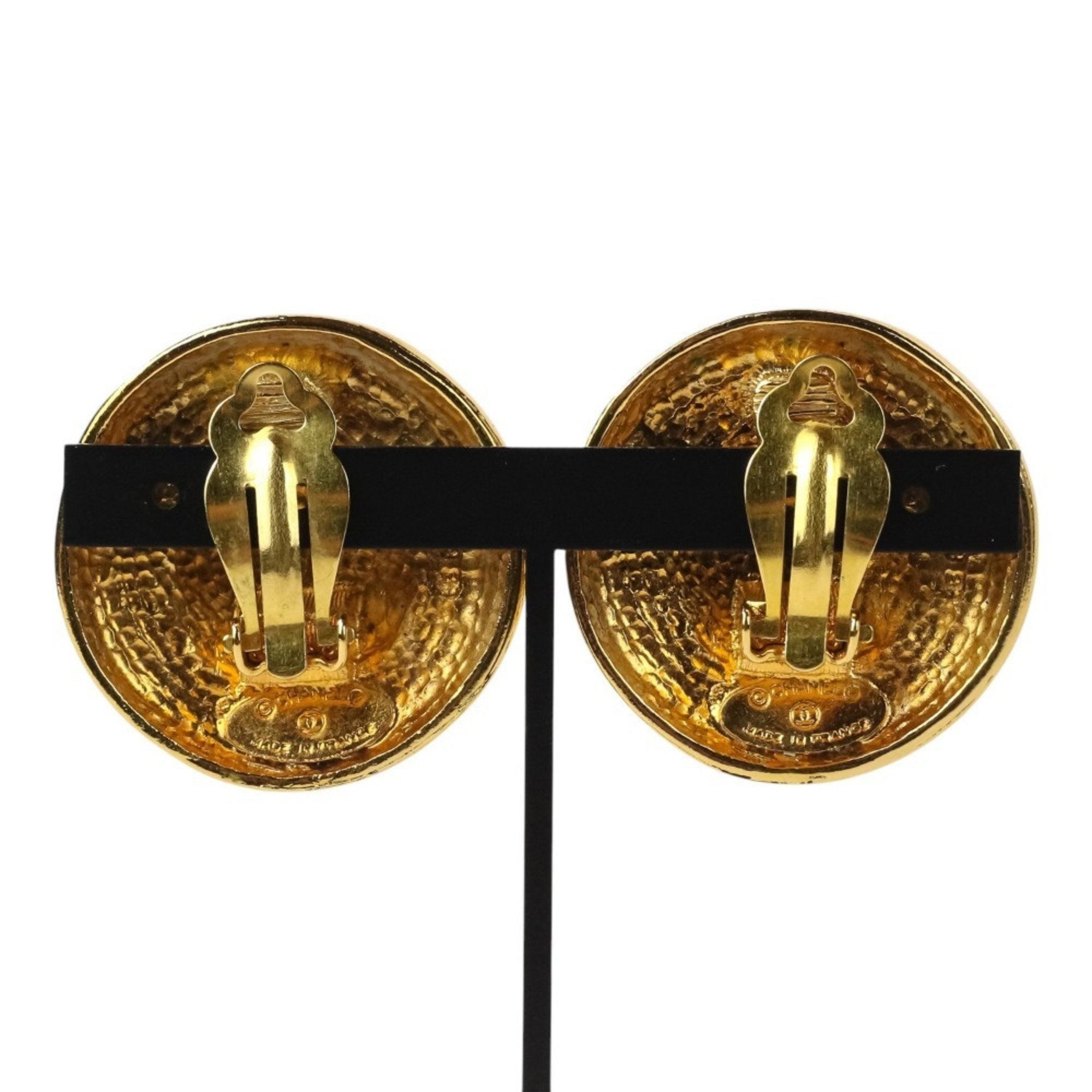 Vintage Clip-On Earrings Clip-On