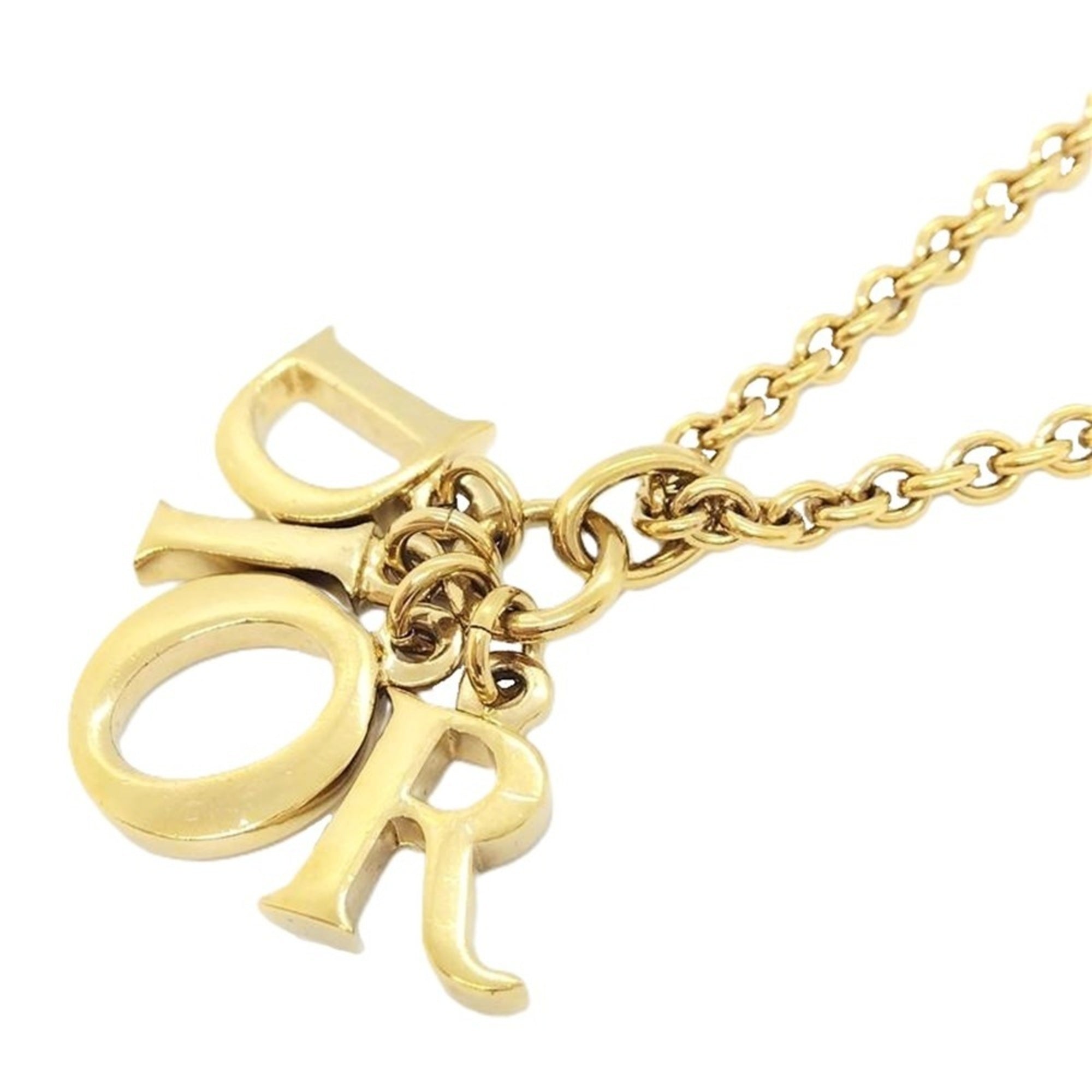 Pendant Necklace