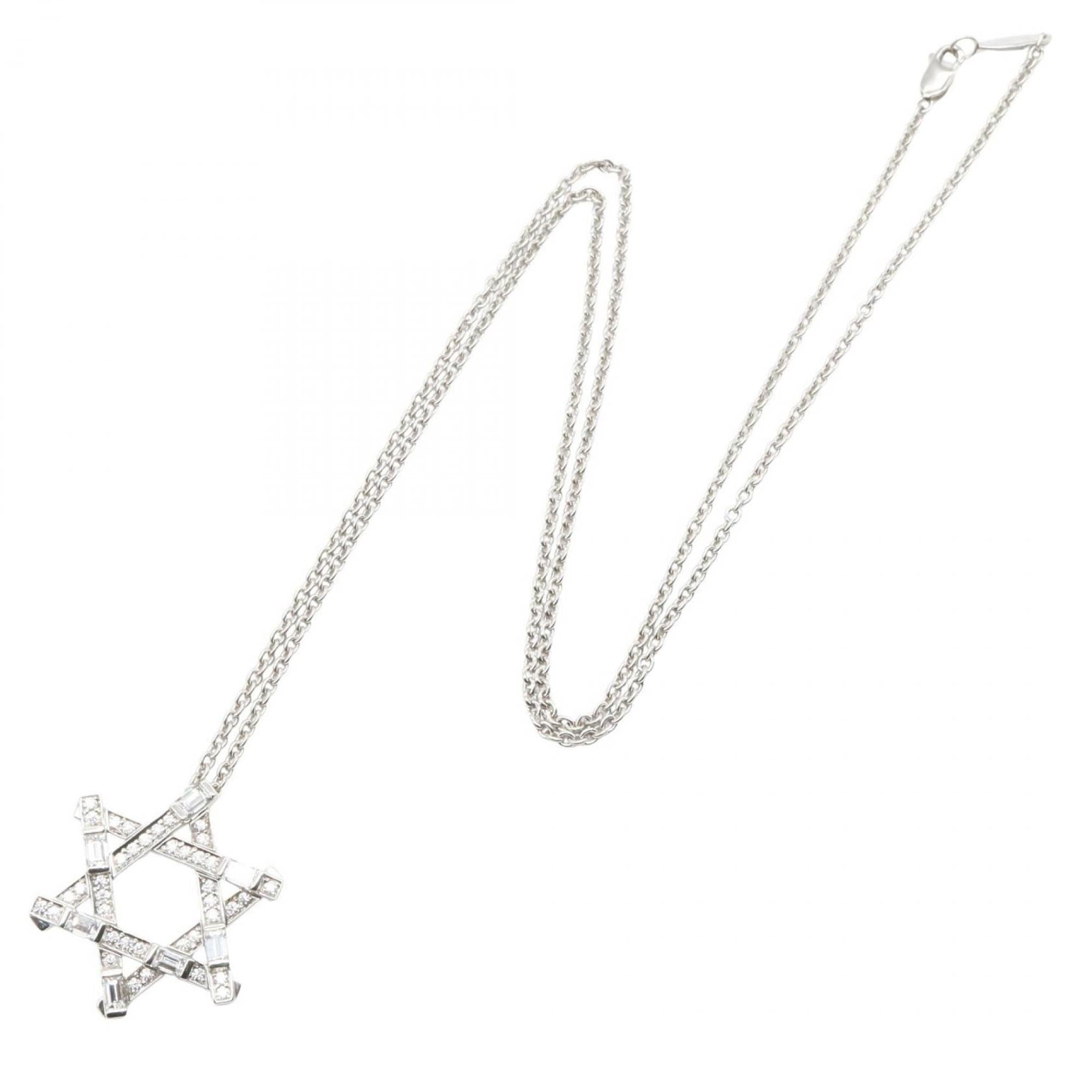 Pendant Necklace Platinum and Diamond