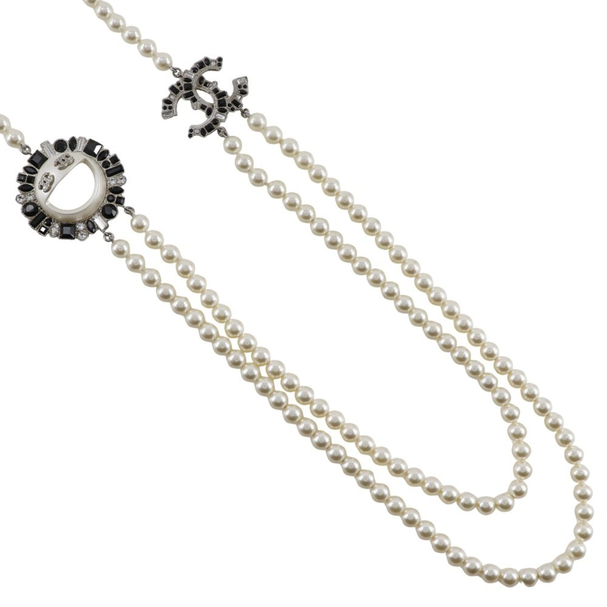 CC Logo Pendant Necklace Metal